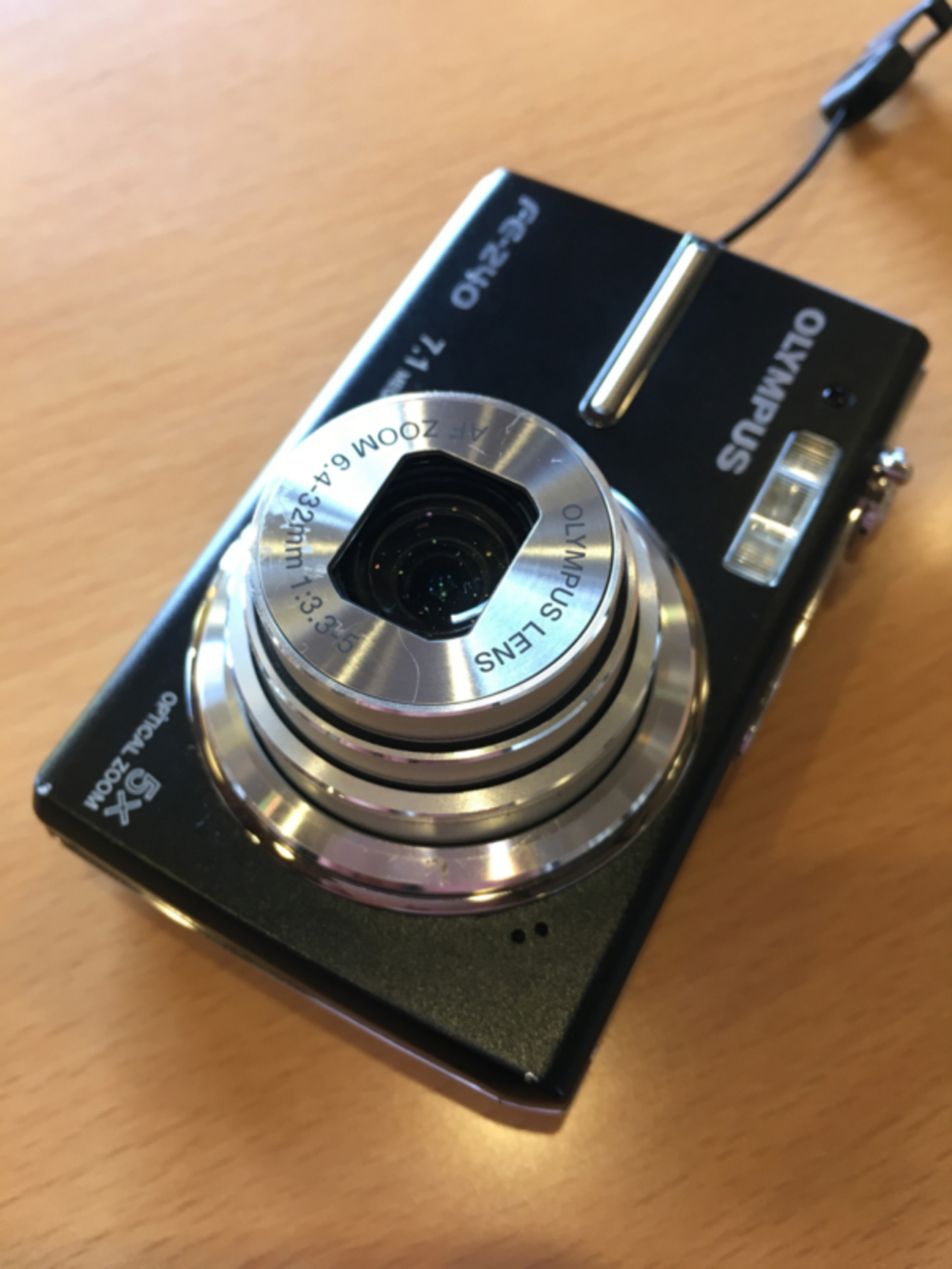 あんときのデジカメ：OLYMPUS CAMEDIA FE-240 気軽に高倍率を楽しめる 