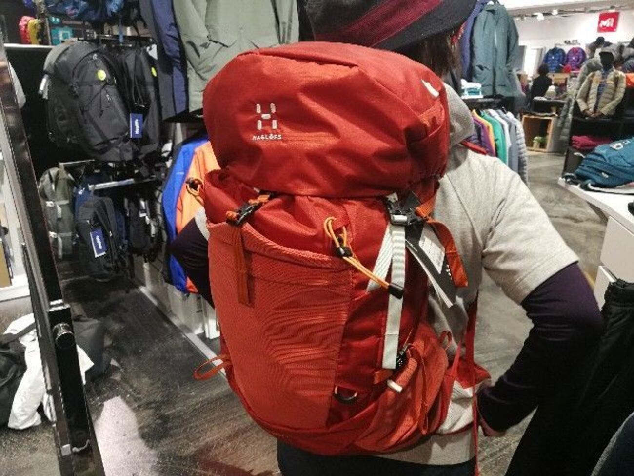 ホグロフス（Haglofs）のザックがイケてる_VINA30リットル - 山 
