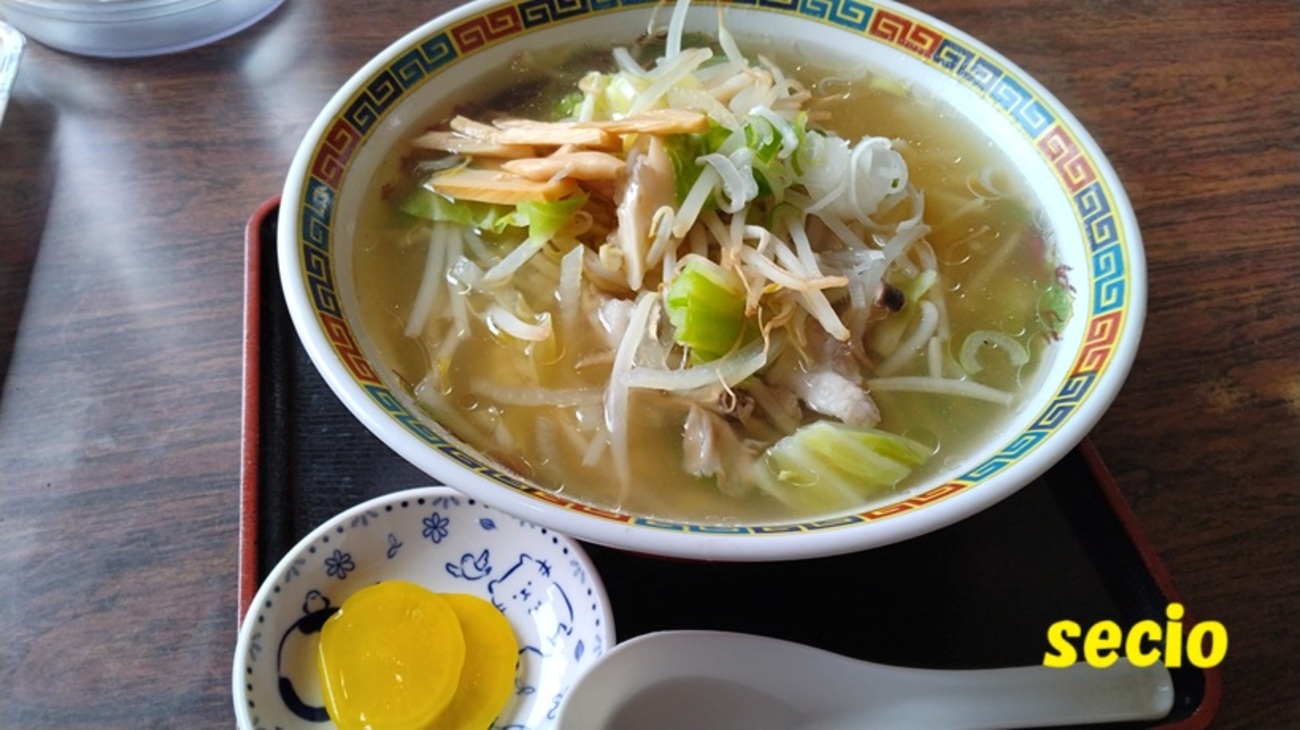 たかさか食堂でタンメン└|∵|┐♪└|∵|┘♪┌|∵|┘ - ダダのミシン屋日記