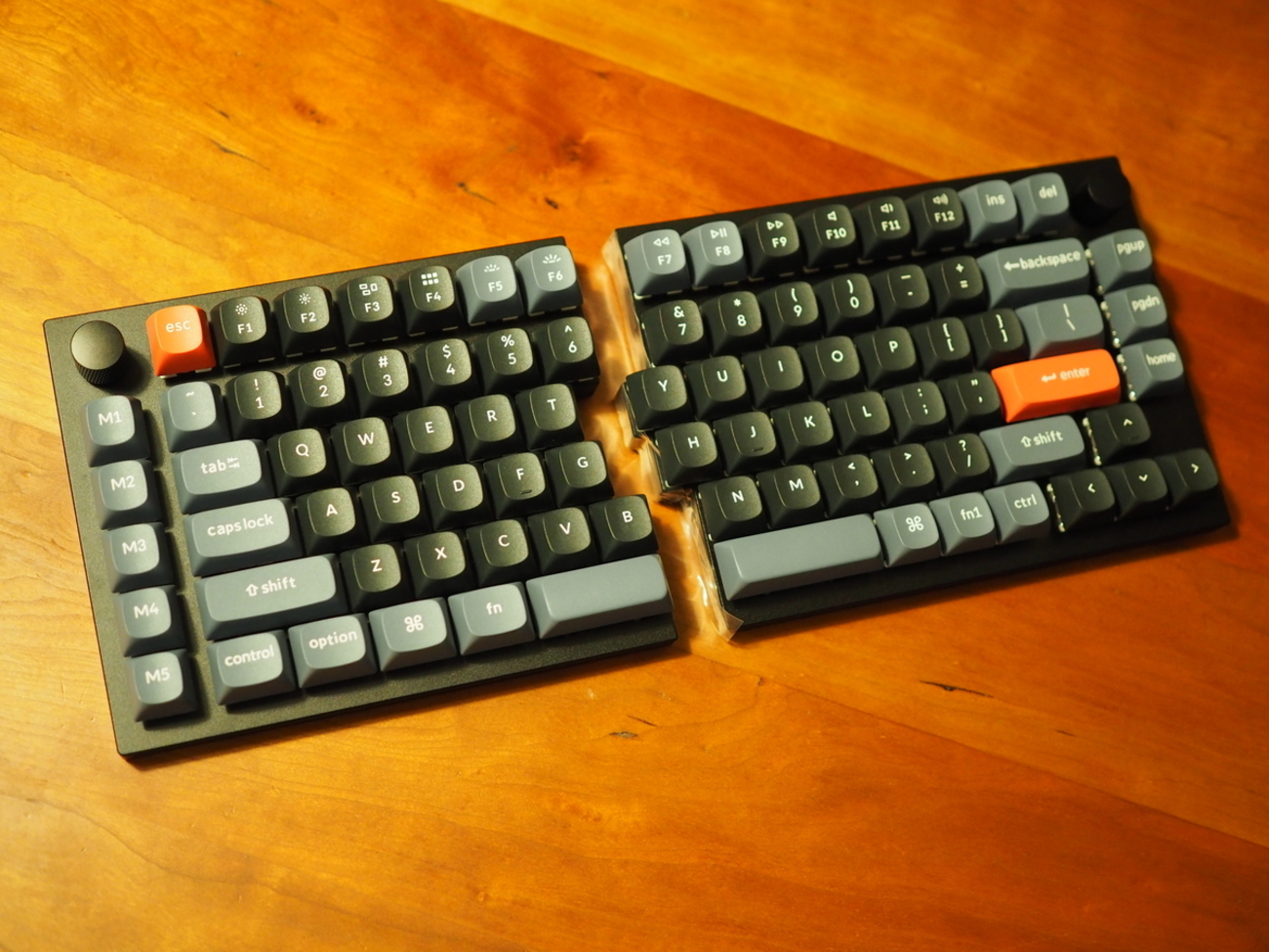 KeychronQ11分割キーボードの魅力 | KEYPOINT – キー・ポイント株式会社 開発日誌 Keychron Q11 茶