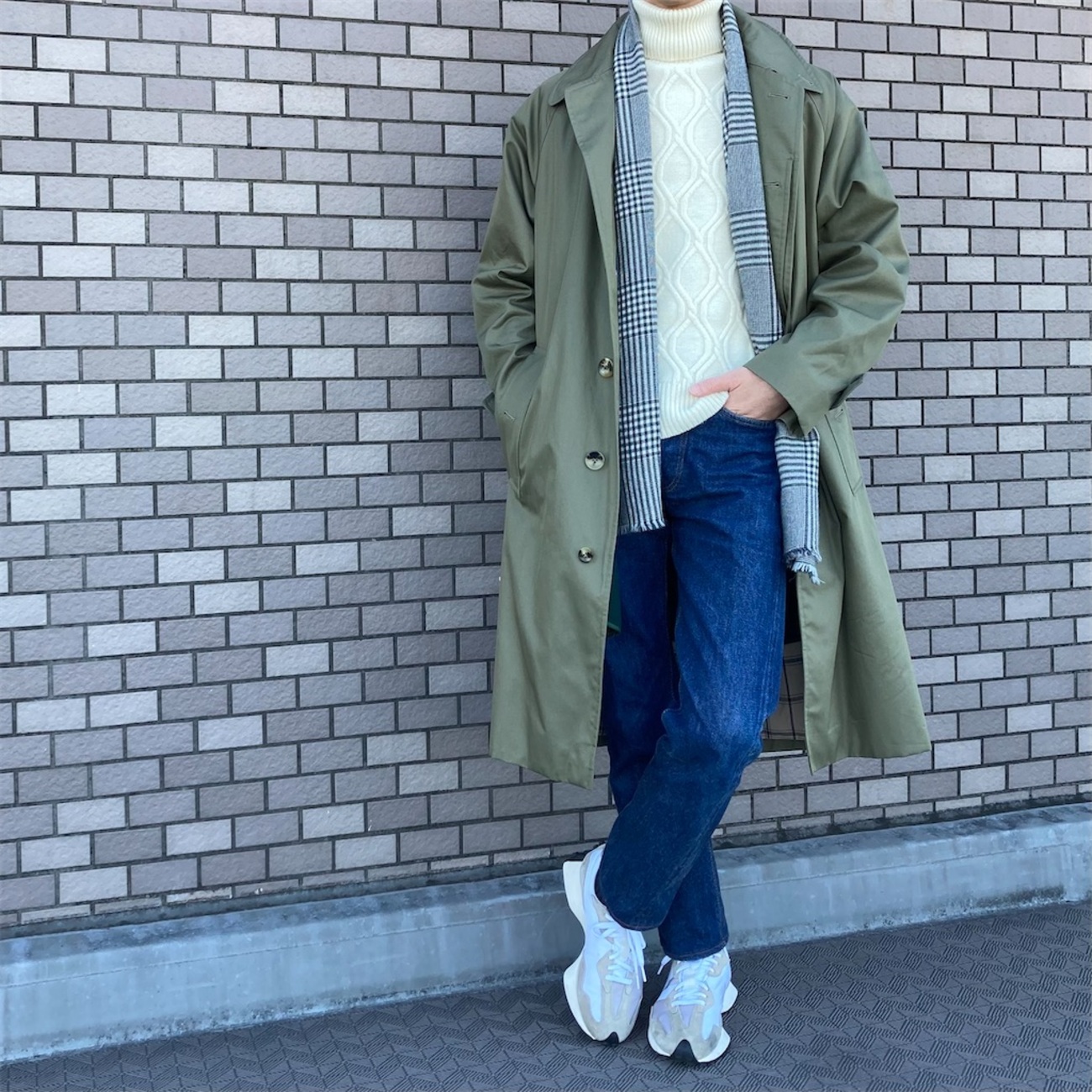 GRENFELL の SLIM CAMPBELL のコーディネート - ビジネスマンの 