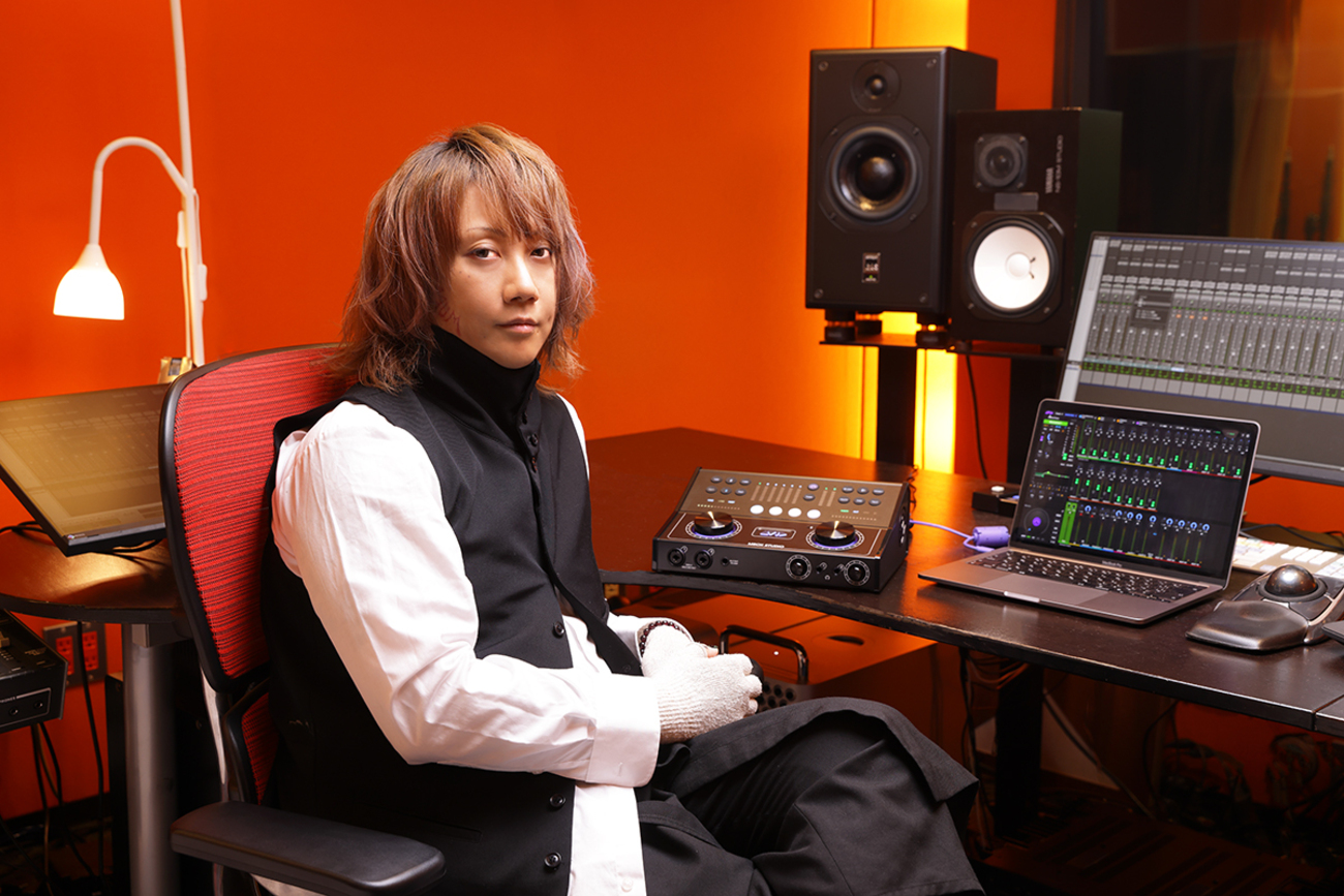 配信機器・PA機器・レコーディング機器 Avid vocal studio 配信機器・PA機器・レコーディング機器 Avid vocal studio 配信