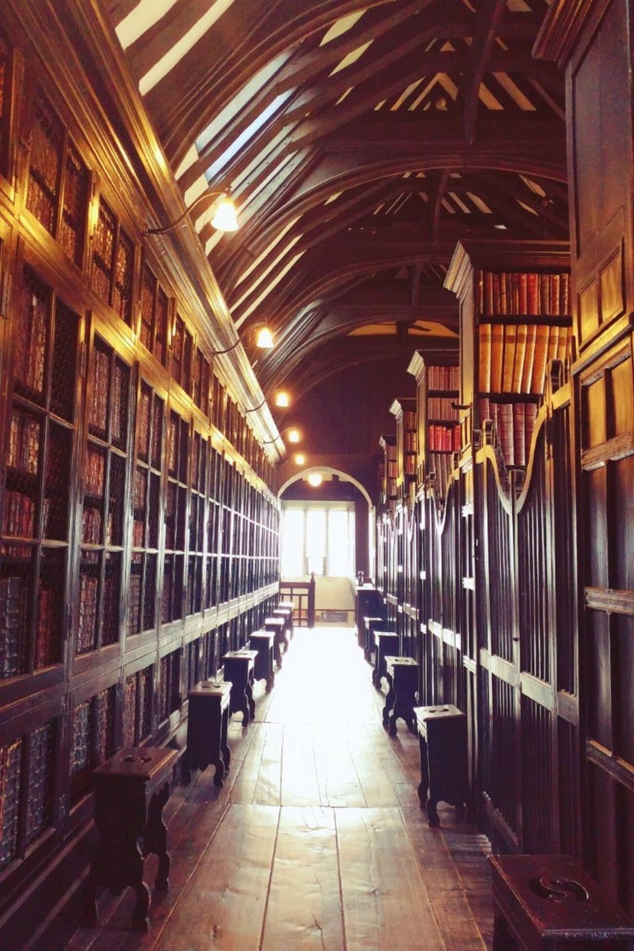 マンチェスターにあるイギリス・公立最古の図書館 Chetham's