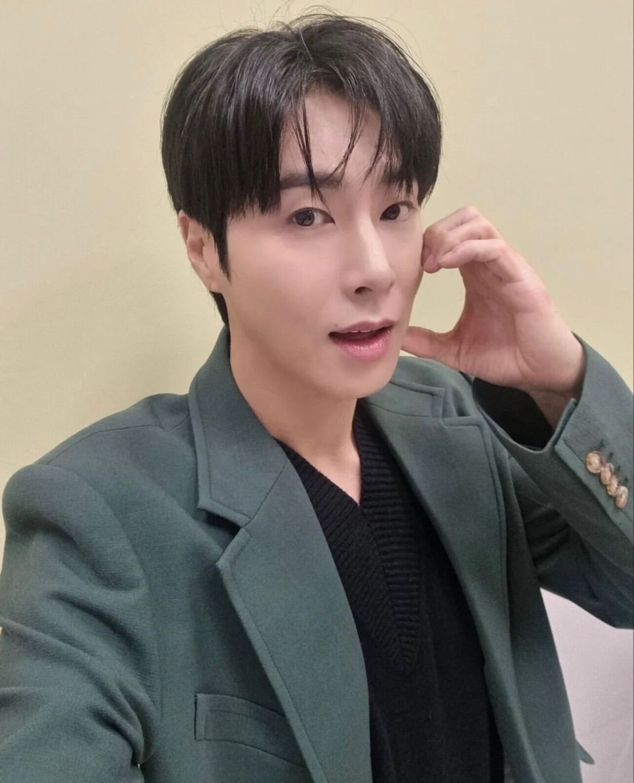東方神起 ユノ 東方神起☆ユンホ（ユノ） 写真 凄まじい L寸-7