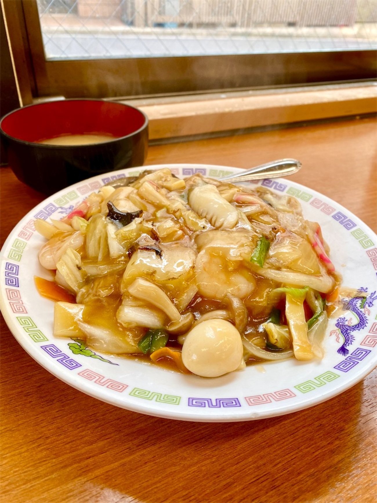 昭和レトロ 海鮮うま煮丼 食品サンプル 中華料理 町中華 直径約23.5cm backend=imagemagick;version=1;