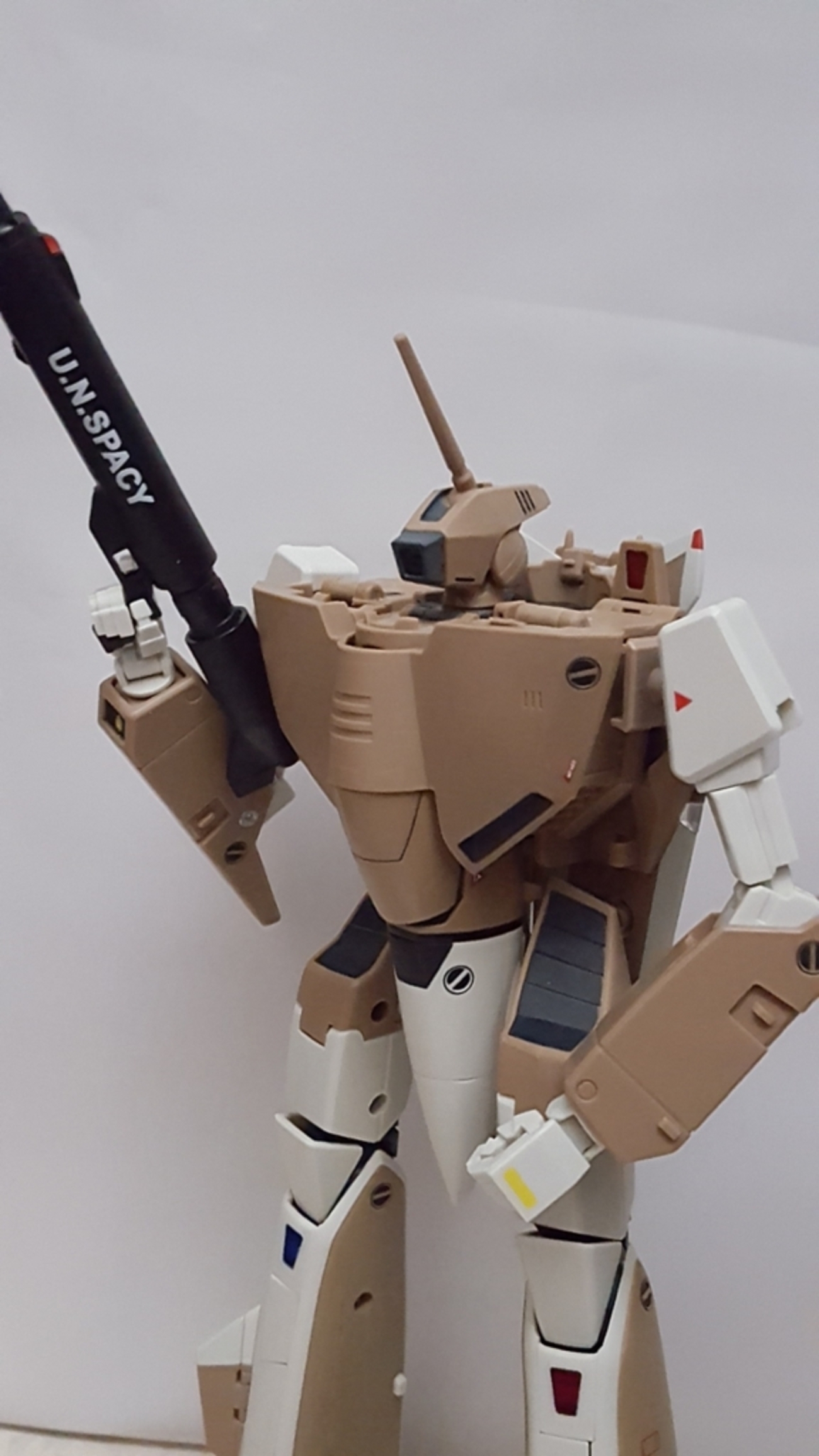 マクロス やまと 1/60 完全変形VF-1A 量産機 劇場版 SPパーツ付き