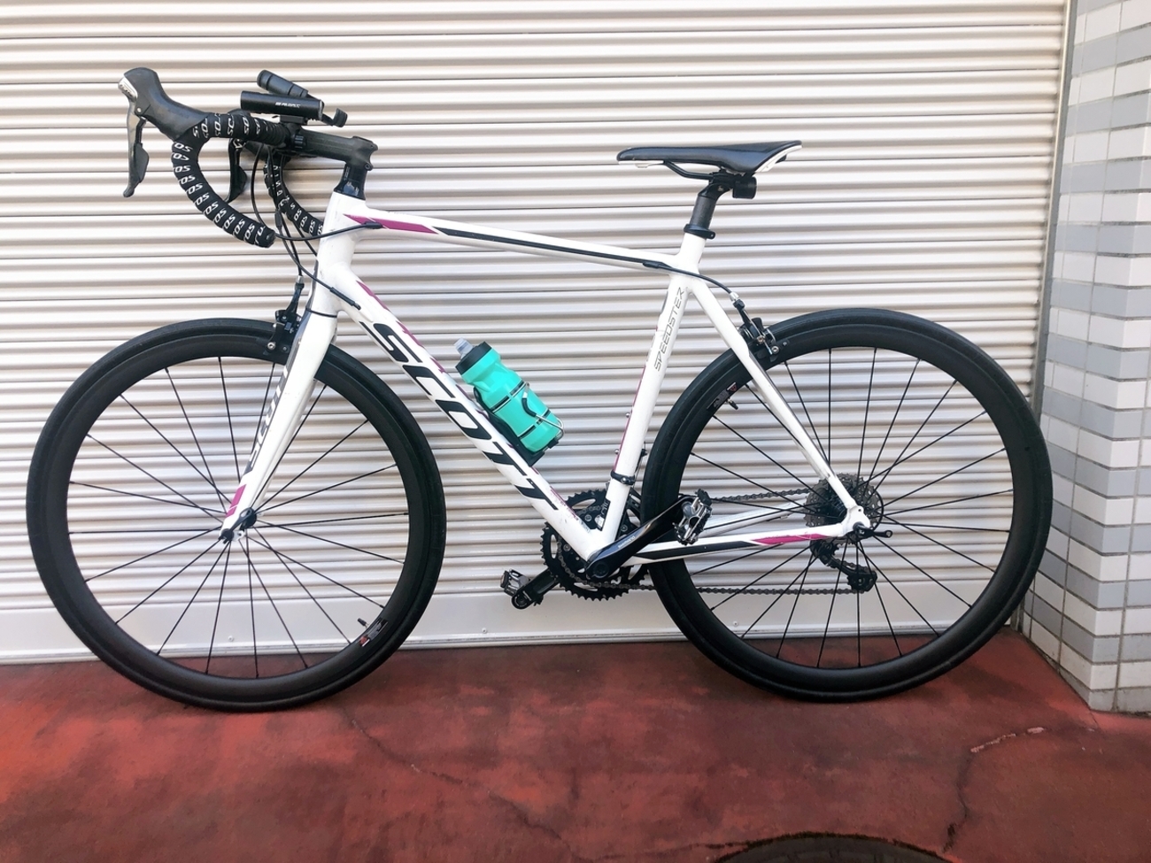 Aliexpressで激安中華カーボンホイール(3万円)を買ったのでレビュー 