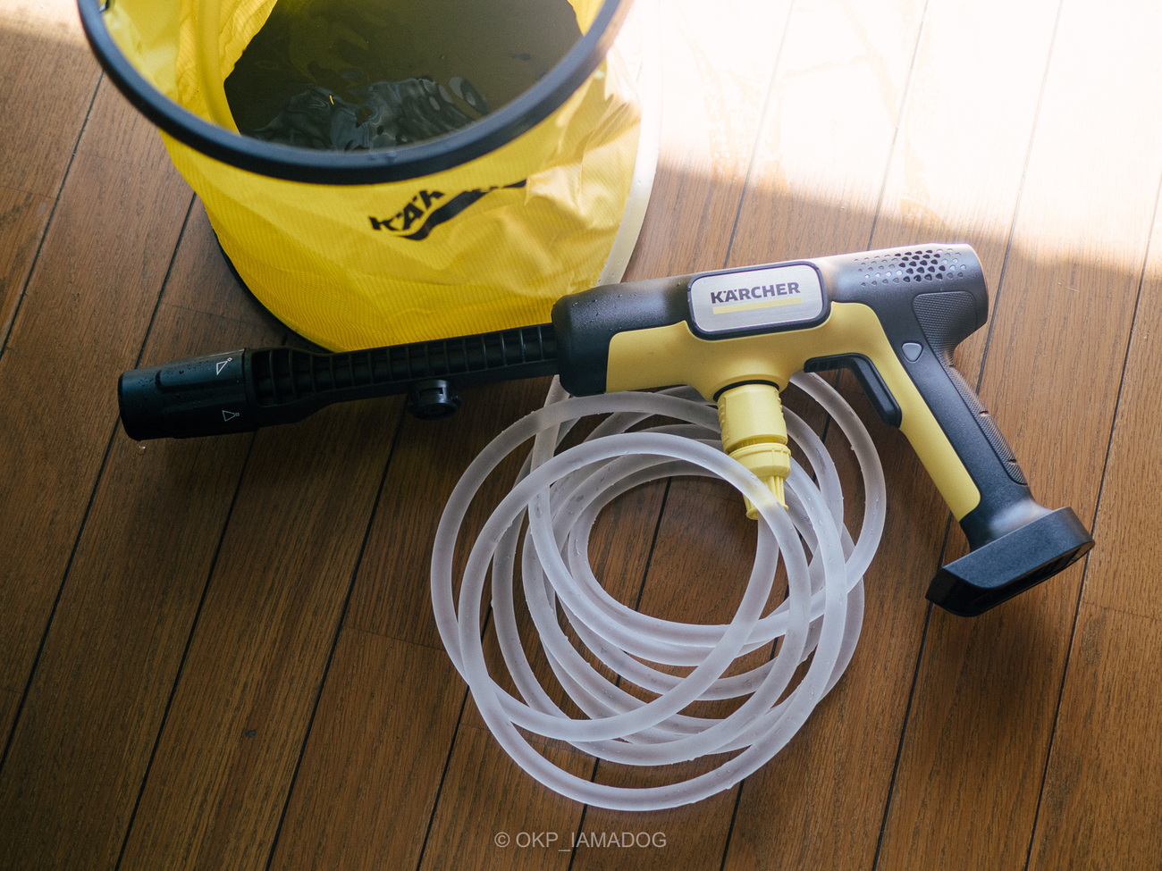 コードレスのケルヒャー OC 5 Handyを買ってベランダや自転車を高圧 