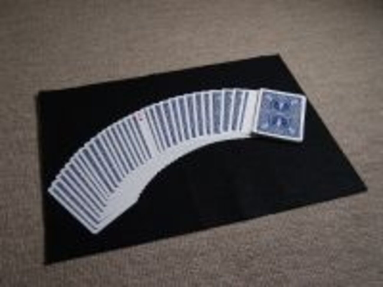 手品)100円クロースアップマット - BitArts Blog