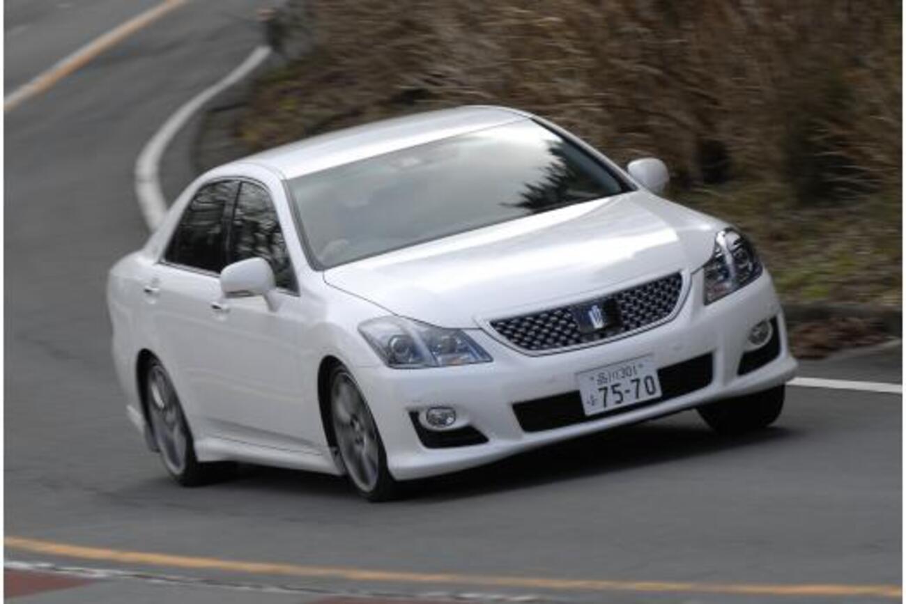 トヨタ クラウン 試乗記】日本の高級車の代名詞トヨタ クラウンが13 