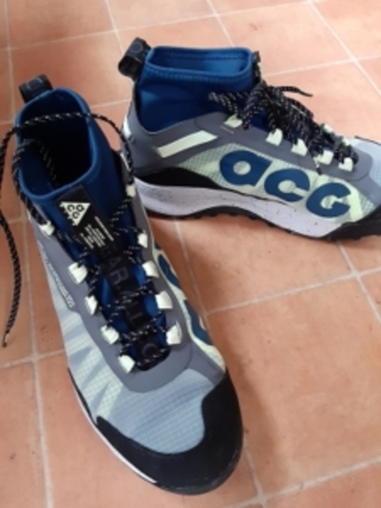 ナイキ ACG ズーム テラ ザヒーラ」を履いて良い人ダメな人 - 山から己 
