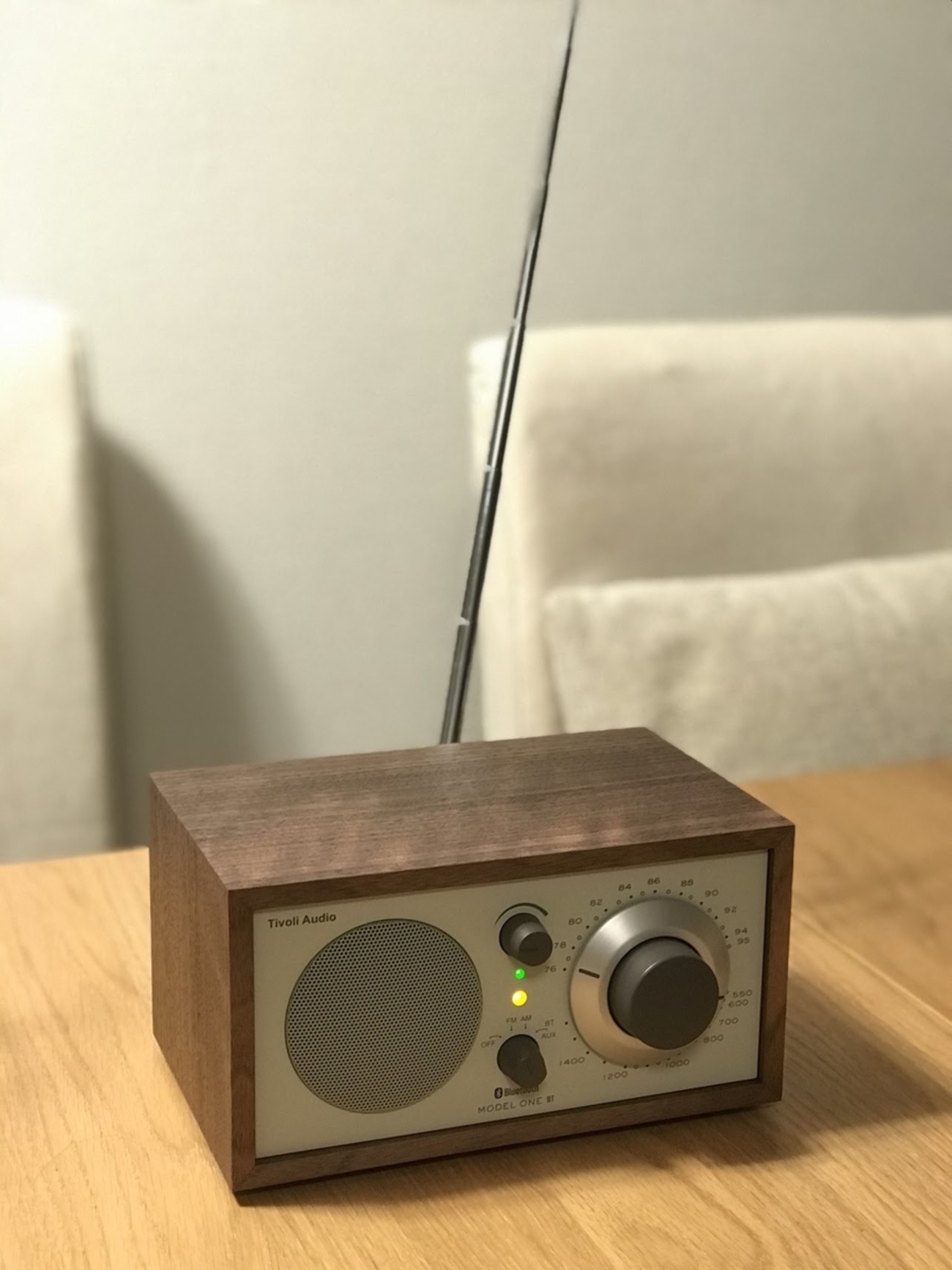 訳あり Tivoli Audio MODEL ONE チボリオーディオ ラジオ（木製家具の 