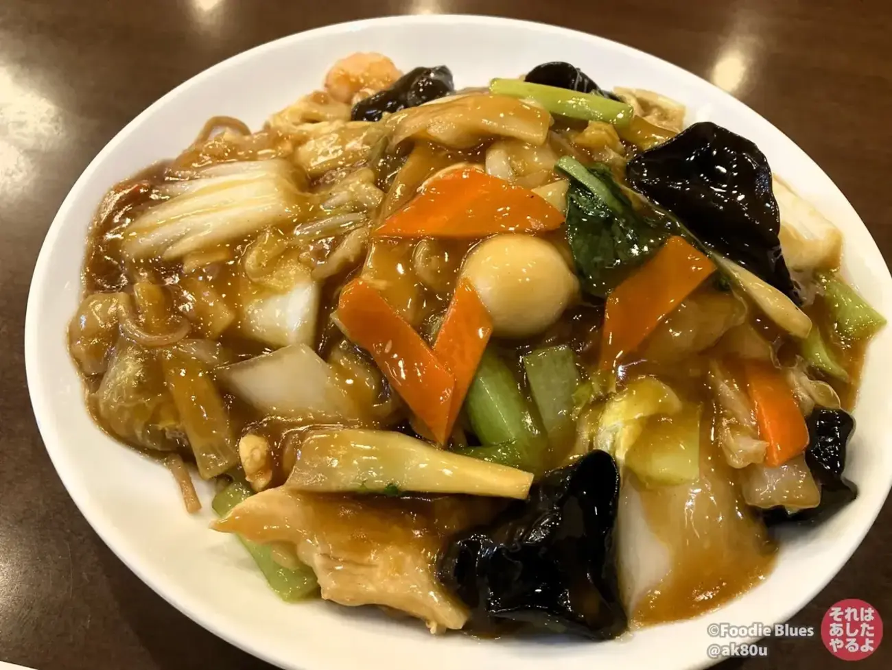 京橋・宝町の町中華「華龍飯店」大人気の五目焼きそば！ランチがコスパ 