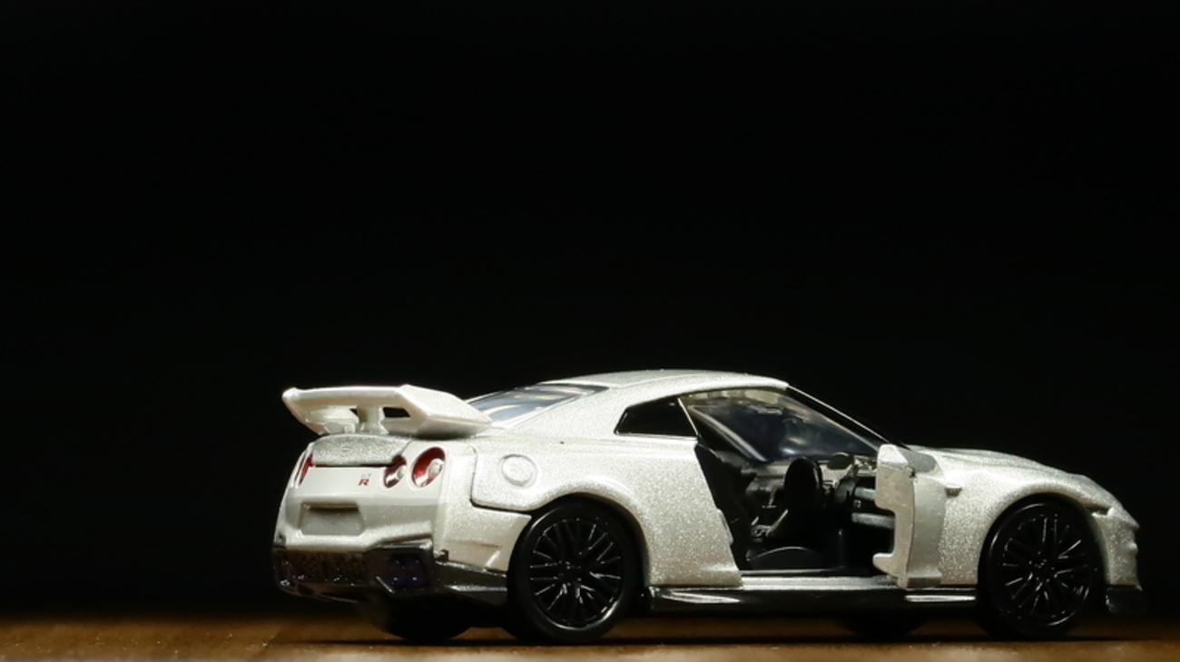 ミニカーレビュー】 Tomica Premium No.49 - Nissan GT-R (2025