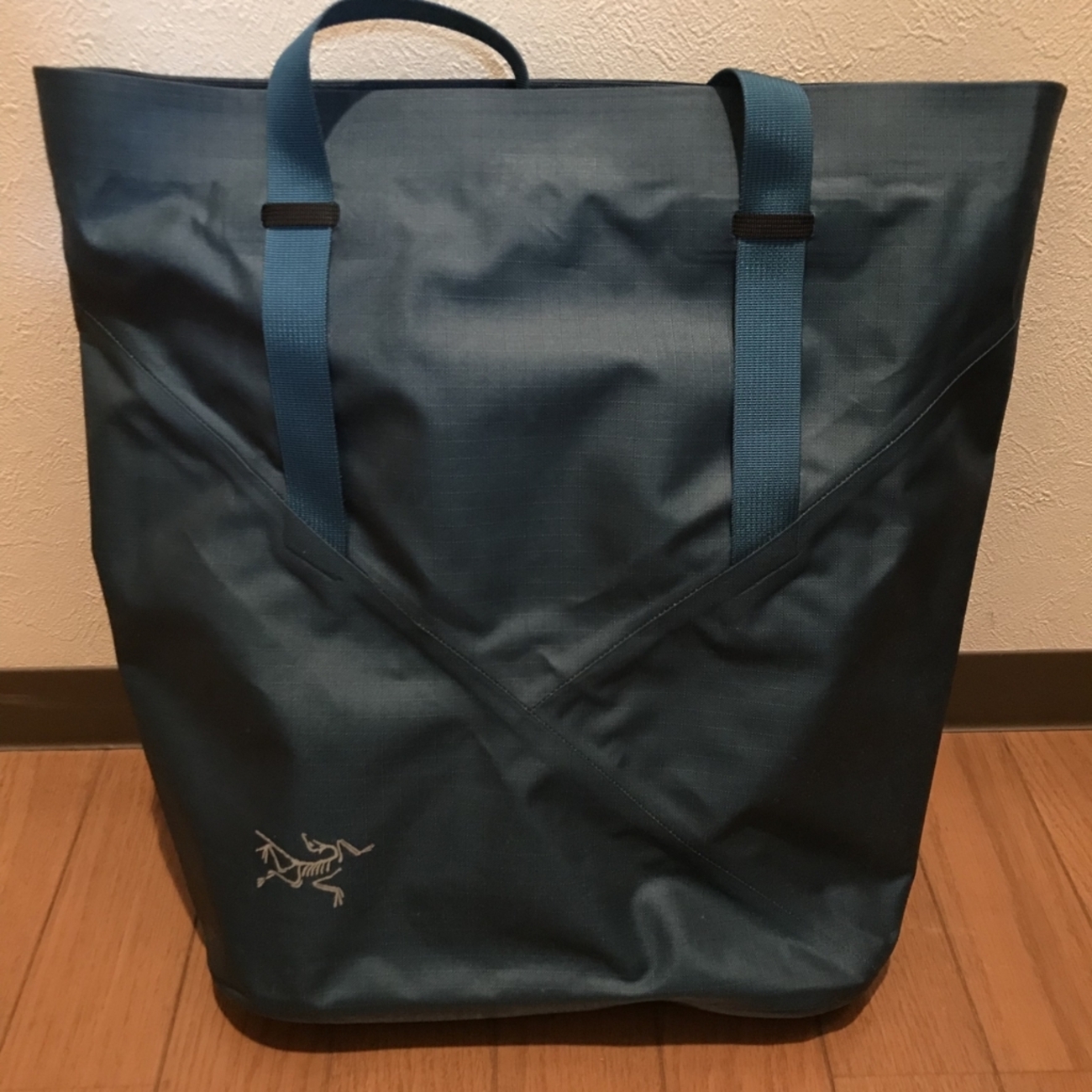 アークテリクス ブランカ19 トートバッグは春から使いたい 徹底 