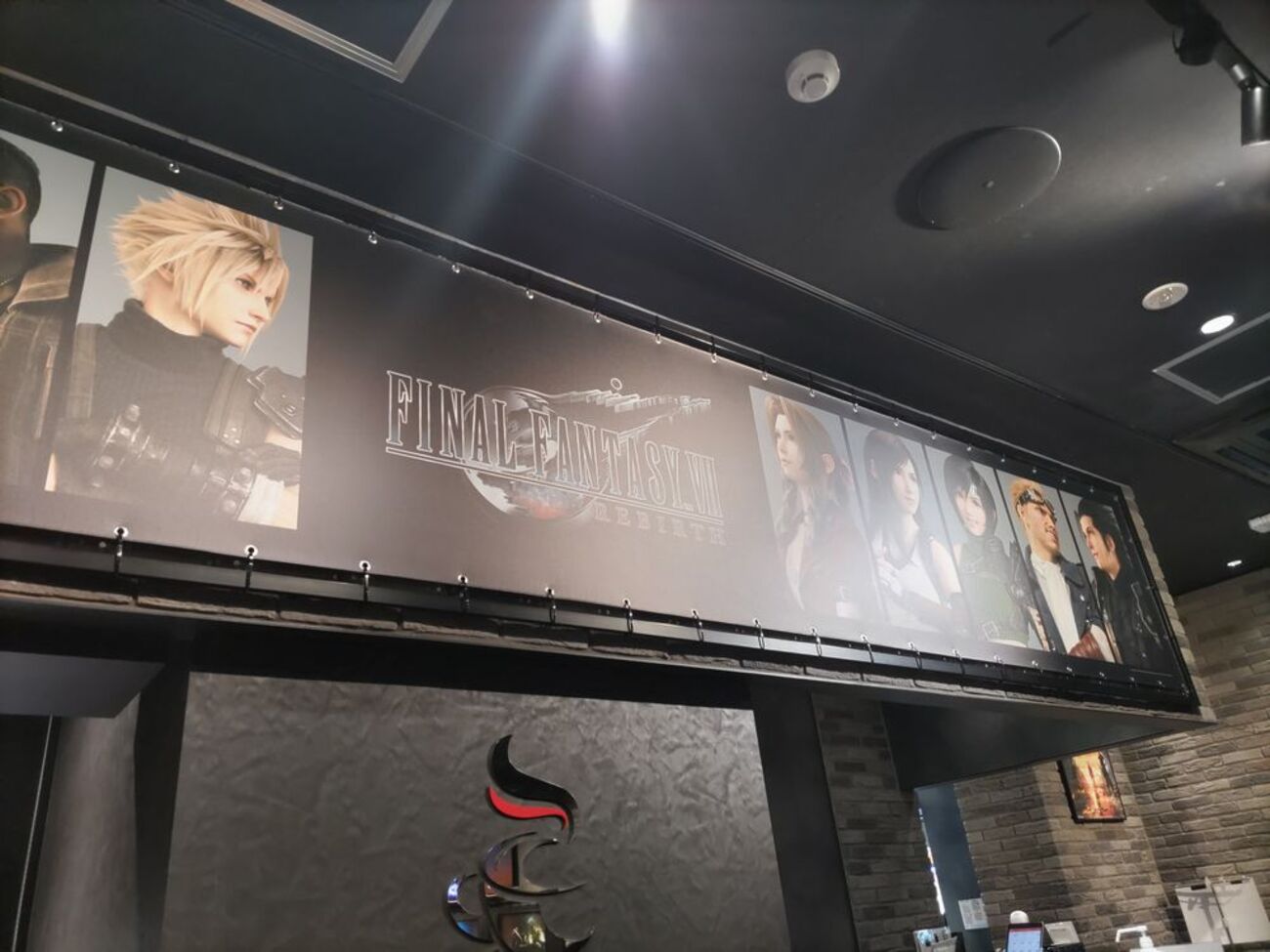 FF7リバースコラボアルトニア＆スクエニカフェに行きました 