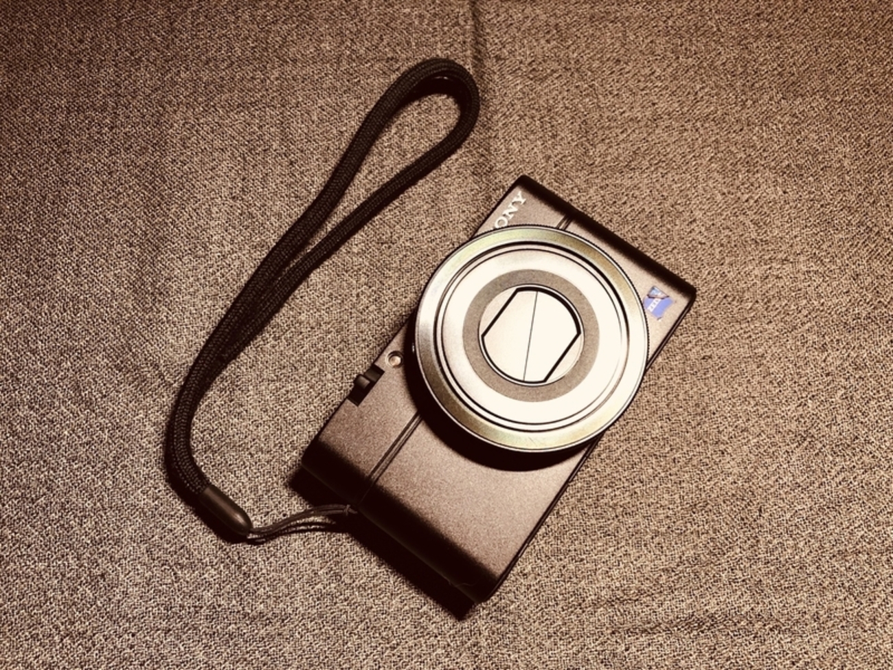 保証期間内に『SONY RX-100』を修理に出したことの顛末 - 元IT土方の供述