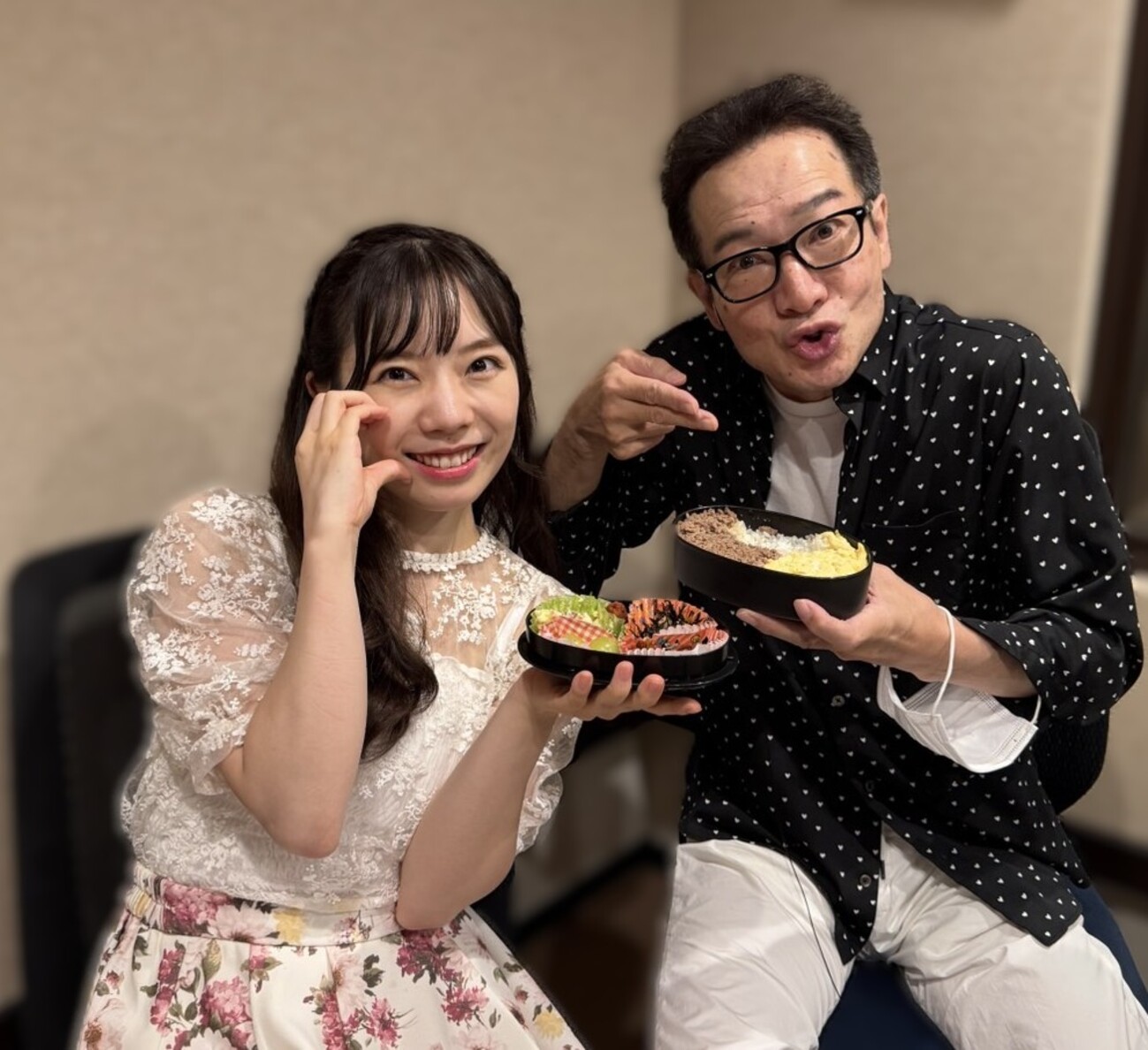 平岡映美、トシちゃんに手料理作ってきちゃいましたぁ！ - 田原俊彦