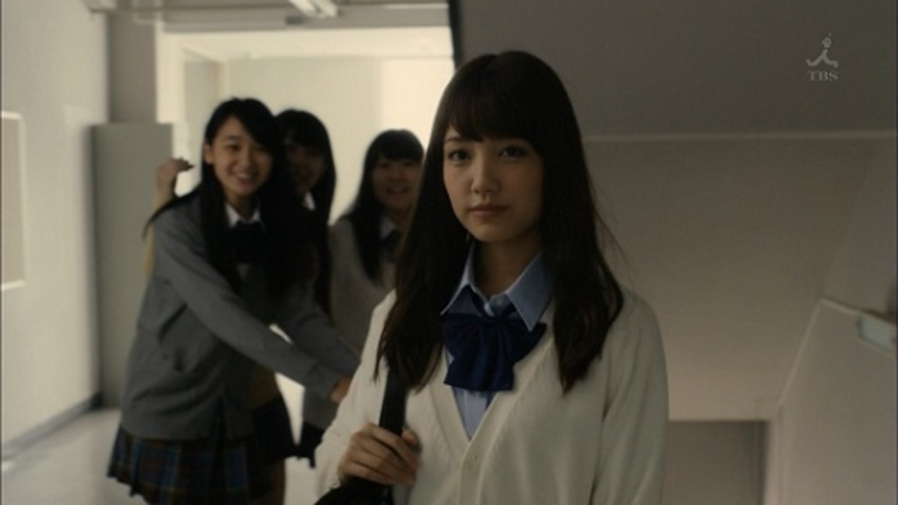 劇場霊からの招待状 DVD-BOX AKB48 ポストカード付き！ 商品の説明