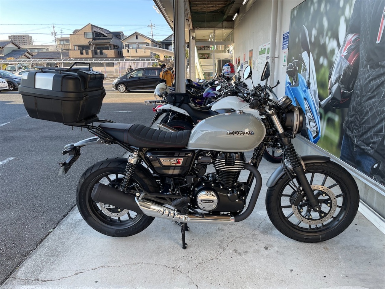 GB350 Sにリアキャリアとトップケース装着 - genmai