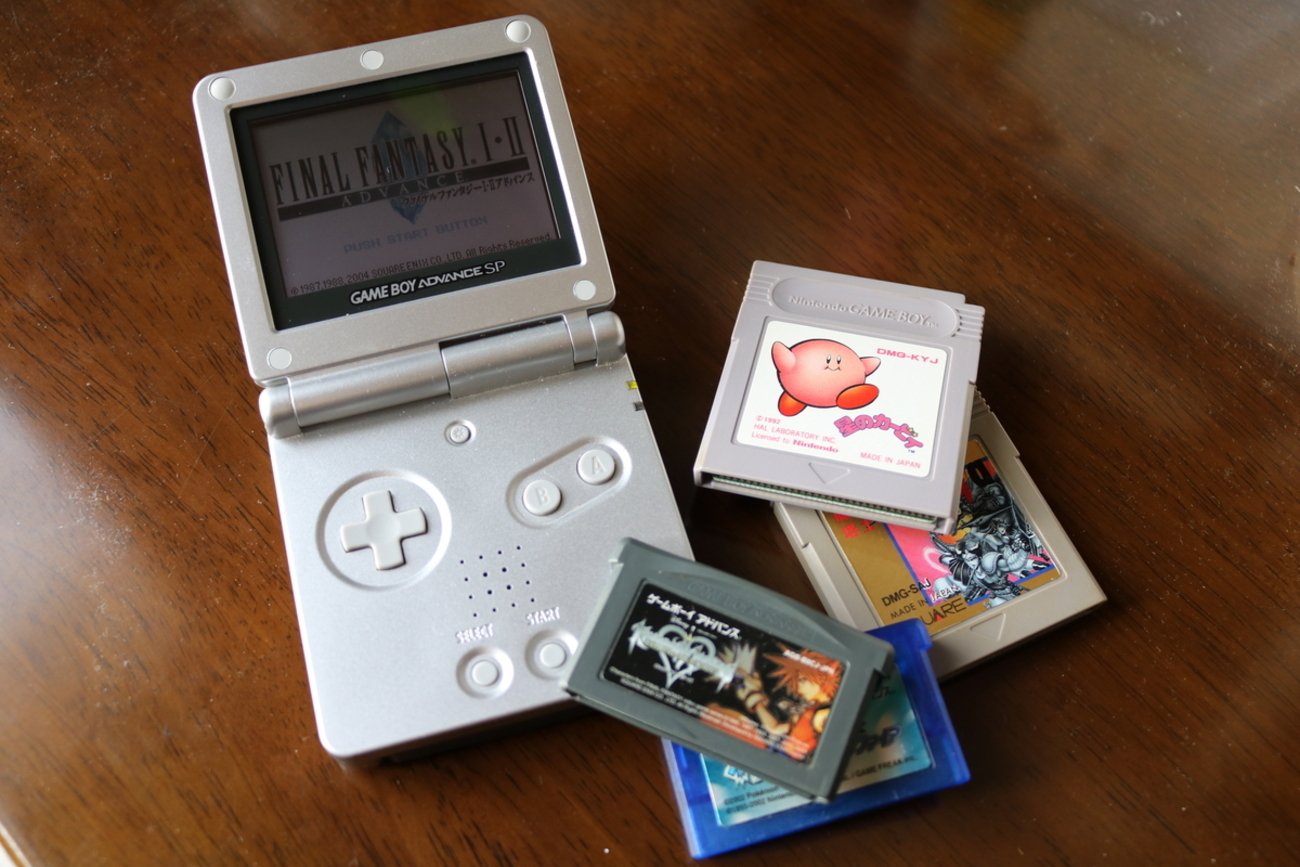 ゲームボーイアドバンス SP + GBソフト まとめセット（ジャンク品 