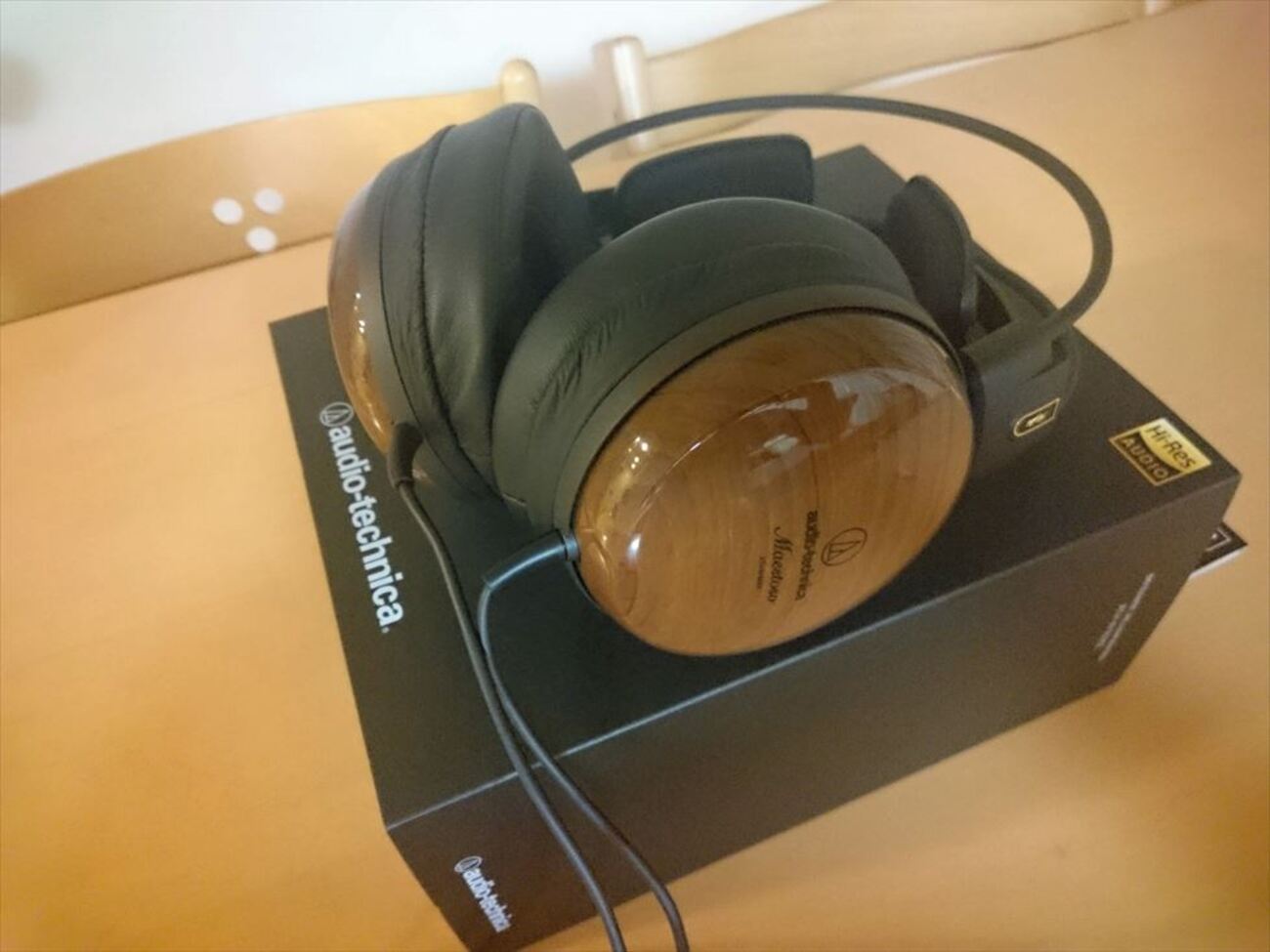 父の日なのでオーディオテクニカのダイナミックヘッドホンATH-W1000Zを 
