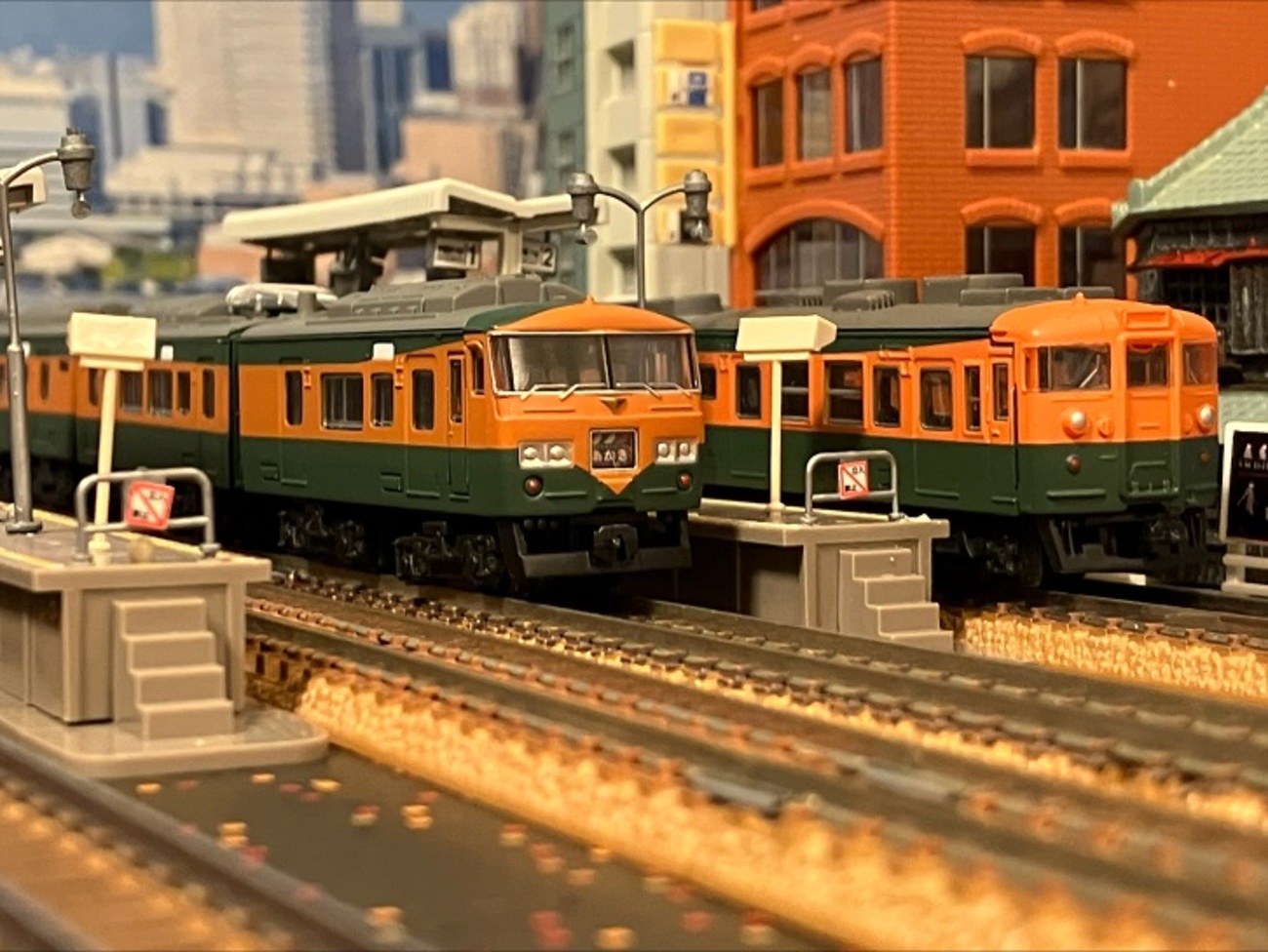 JR東日本 185系 湘南色 Bトレインショーティー - 京阪神急行B支線