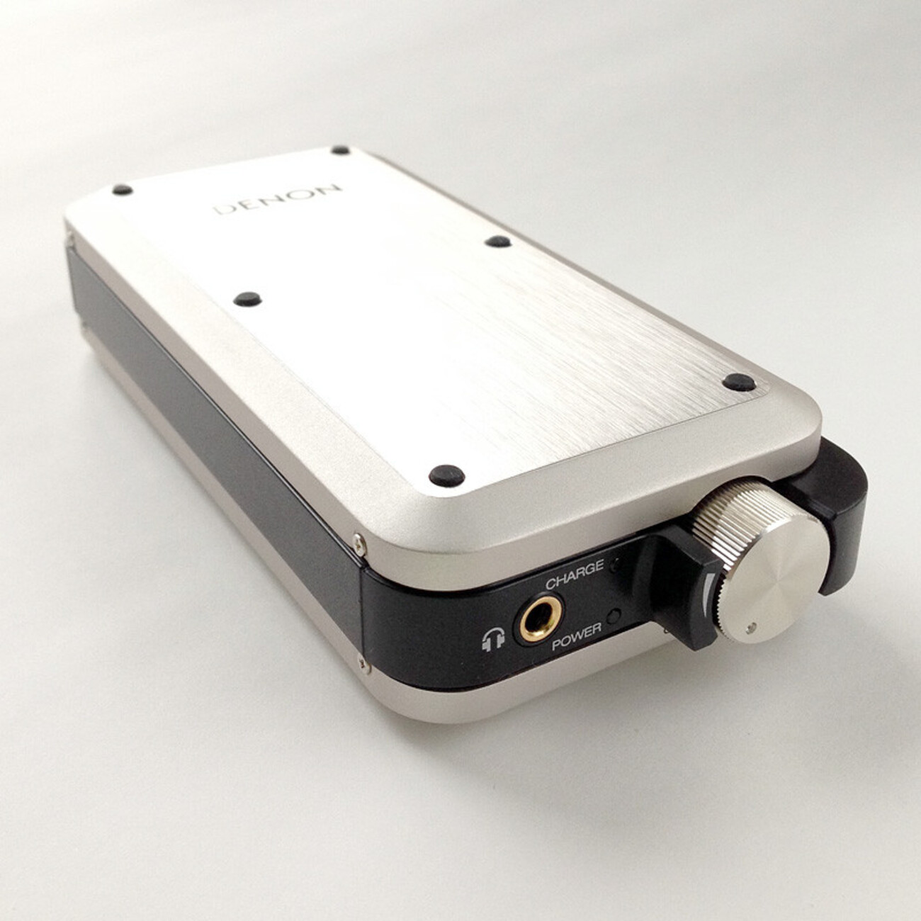 ポータブル USB DAC「DENON DA-10」レビュー 〜第1回：到着 