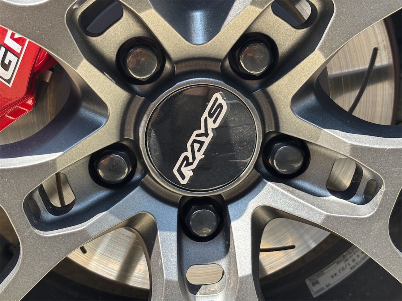 GR Yaris 016】RAYS G025のホイールナットを21HEXから17HEXへ交換する 