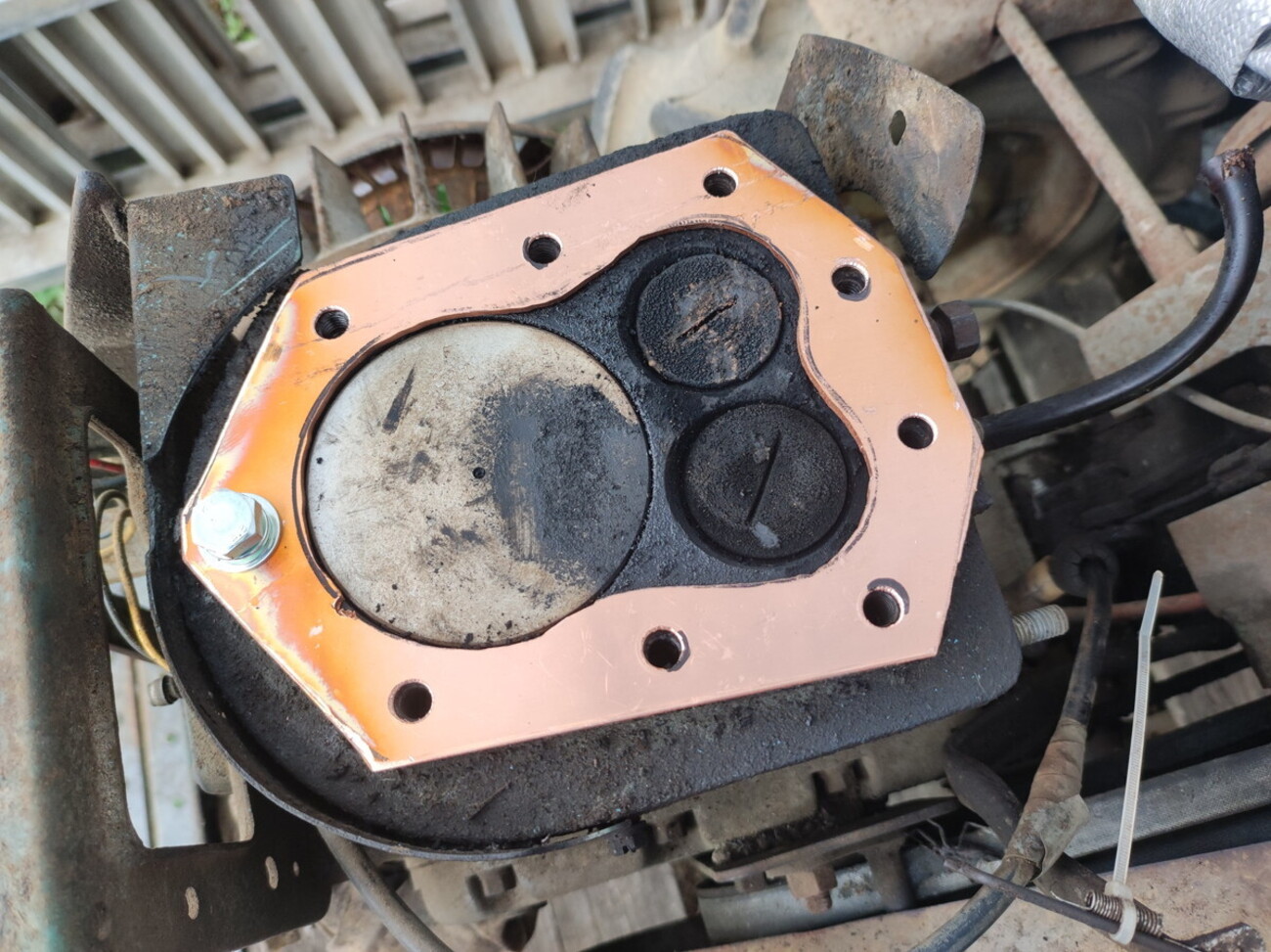 カタクラ耕うん機 割れたヘッドガスケットを自作する！ - Shioika Blog