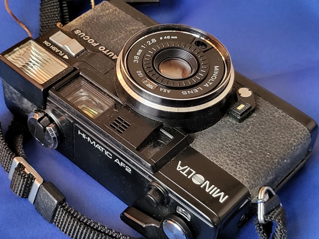 オールドレンズ363本目】不動のジャンクMINOLTA Hi-MATIC AF2から38mm 
