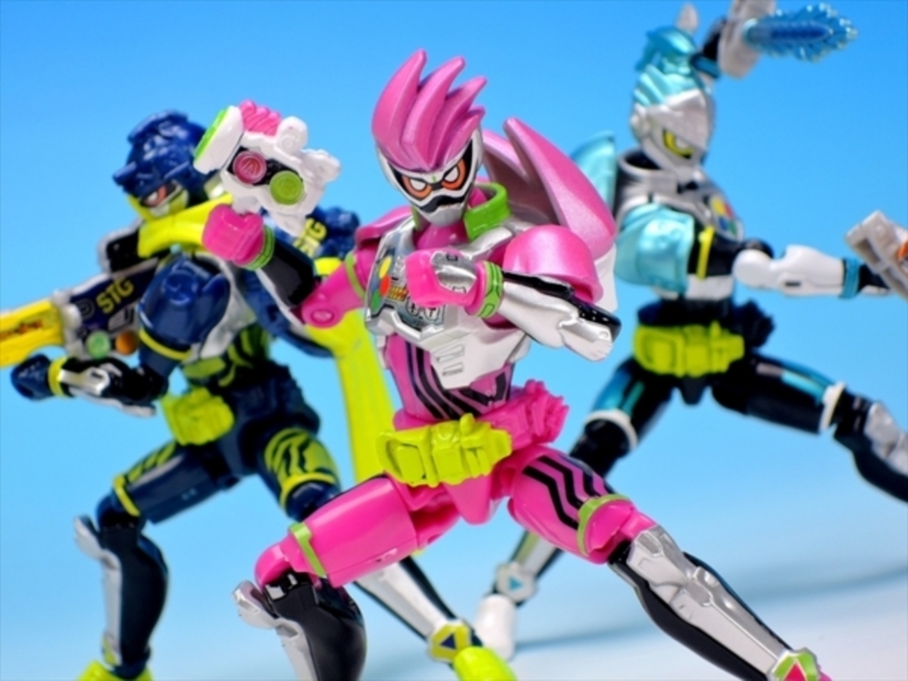 大装動 仮面ライダーエグゼイド で遊ぼう！ - YOの玩具箱