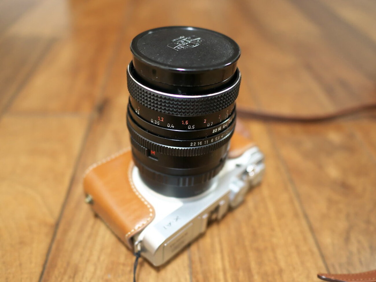 カールツァイス Carl Zeiss Flektogon 35mm F2.4美品 ぶら散歩ならこれ：Flektogon 35mm F2.4 - レンズを絵筆に、光を