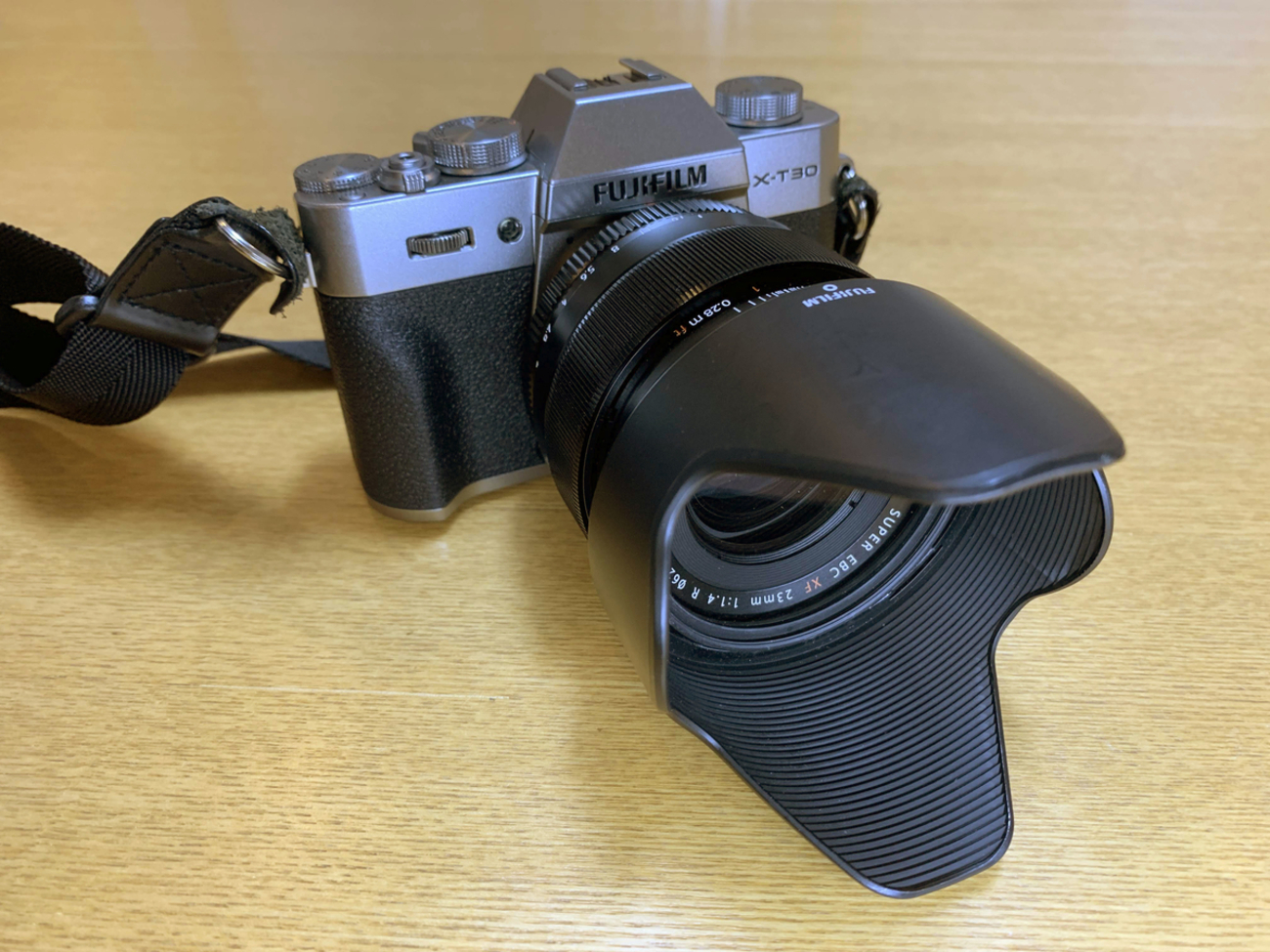 ❁動作良好❁FUJIFILM フジフイルム ミラーレス X-T10 ブラック（富士 