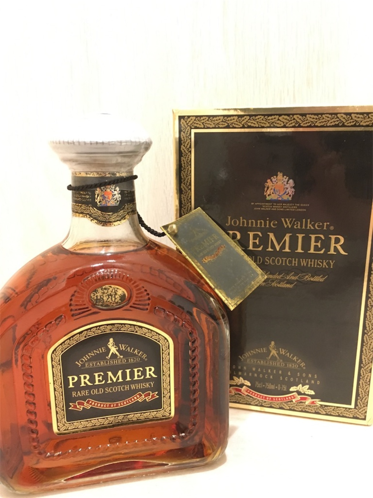 ウイスキー ジョニーウォーカー プルミエ 750ml 43% 重量番号:2(RW51 
