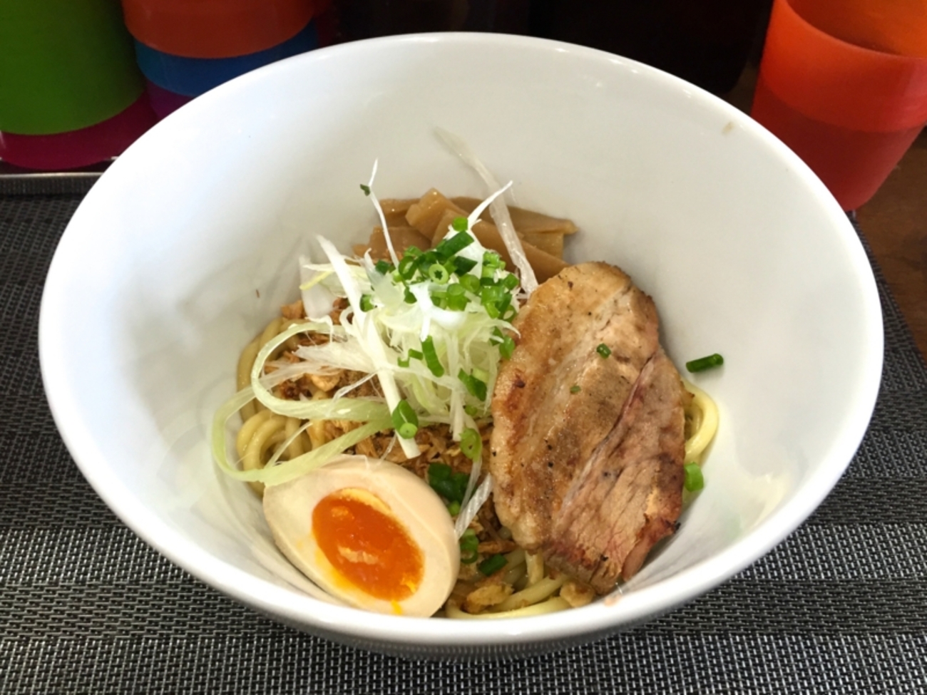 今週のラーメン2243】 麺丼 Dining 夢者 （東京・新秋津） 汁なし