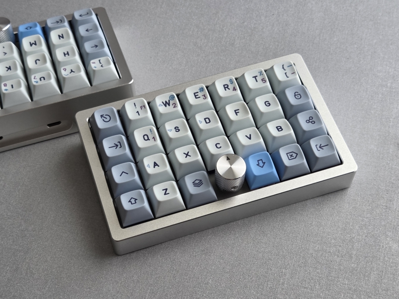 ケースが作りたくてキーボードを設計した話 - ぴろりのくせになまいきだ。