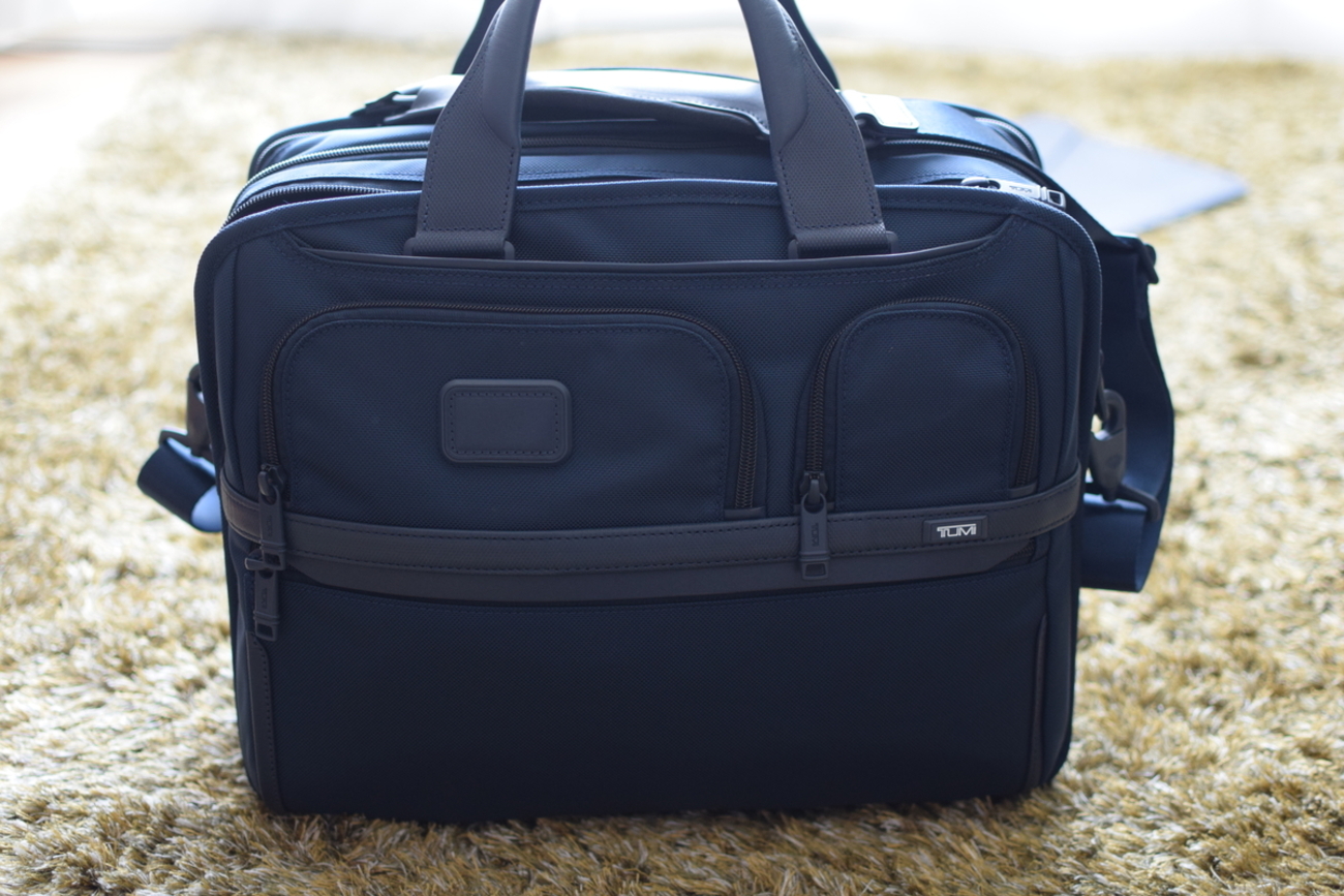 TUMI for SHIPS 3WAY エクスパンダブルブリーフ】ビジネスバッグを 