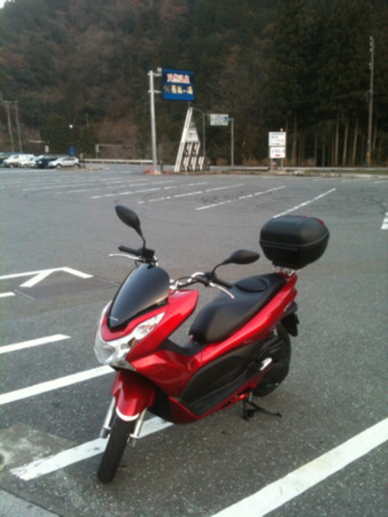 GIVI ロングスクリーン D322ST ホンダ PCX 125 GIVI ロングスクリーン D322ST ホンダ PCX 125 - メルカリ