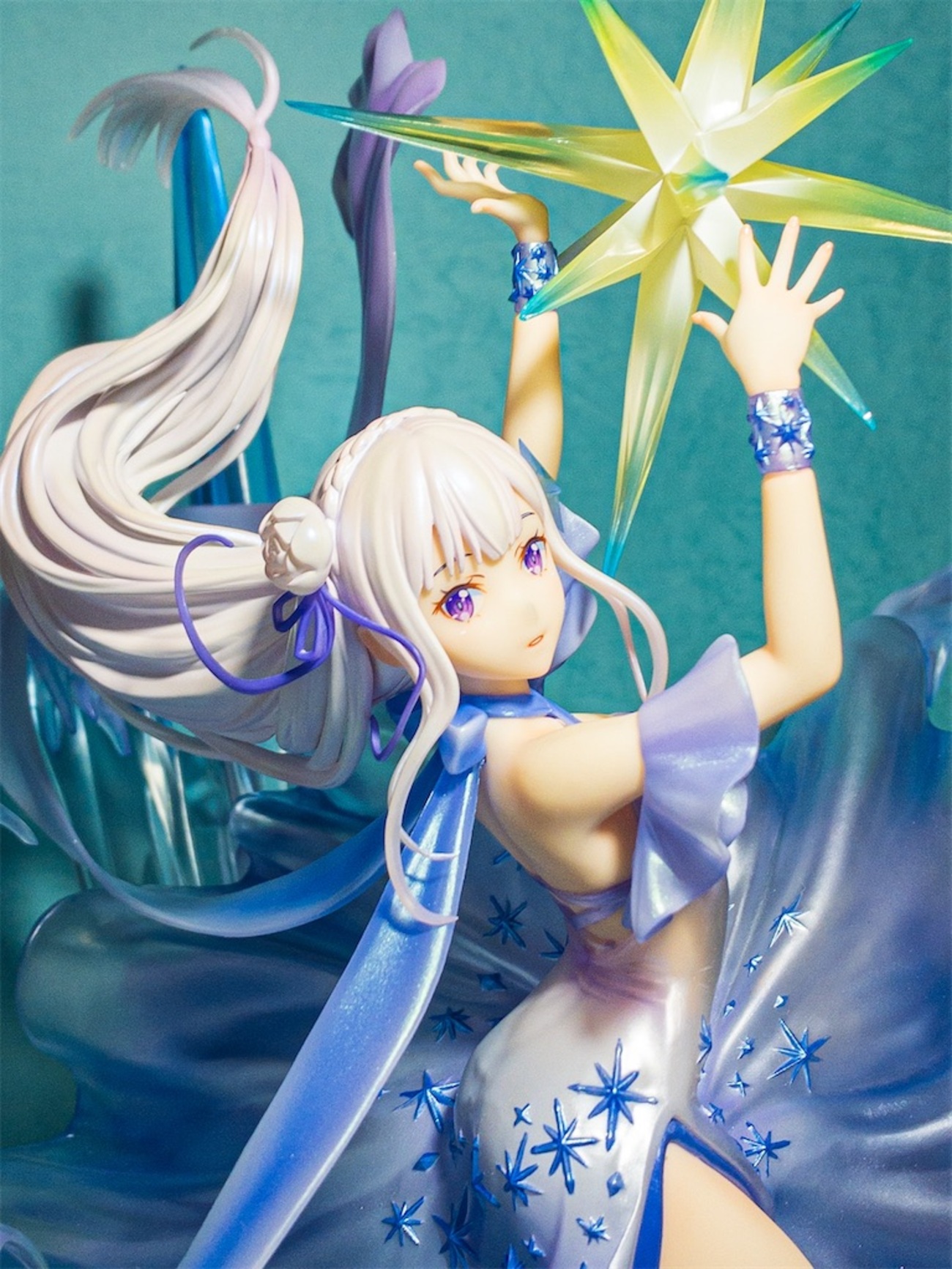 Re:ゼロから始める異世界生活 エミリア -Crystal Dress Ver- - 柳 