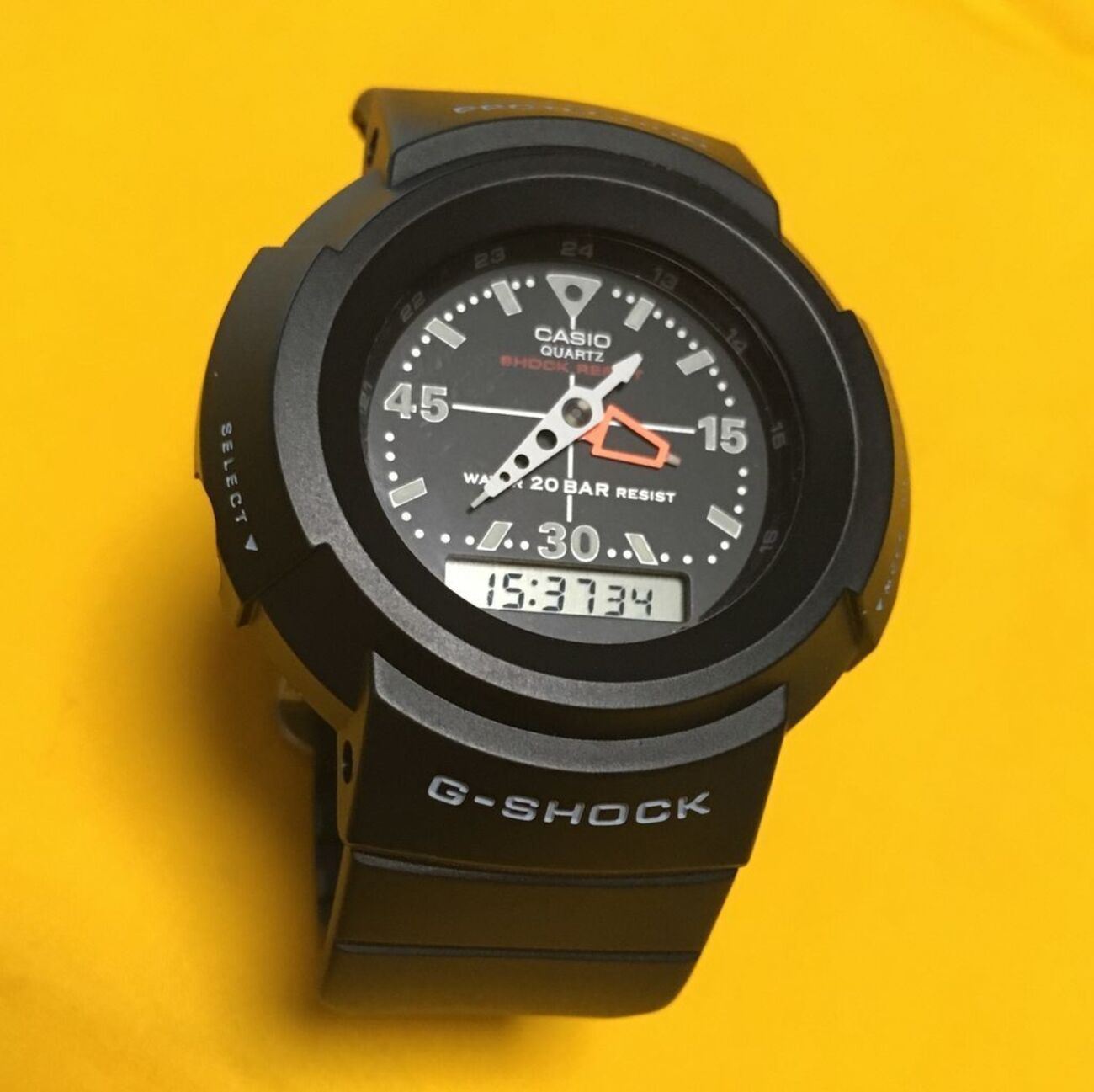 G-SHOCK AW-500 の電池交換してみた。 - ひろし。のブログ