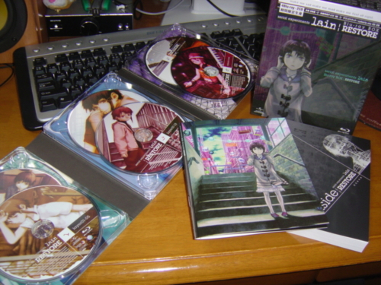 serial experiments lain Blu-ray Box | RESTORE 購入 - TRUST NO ONE