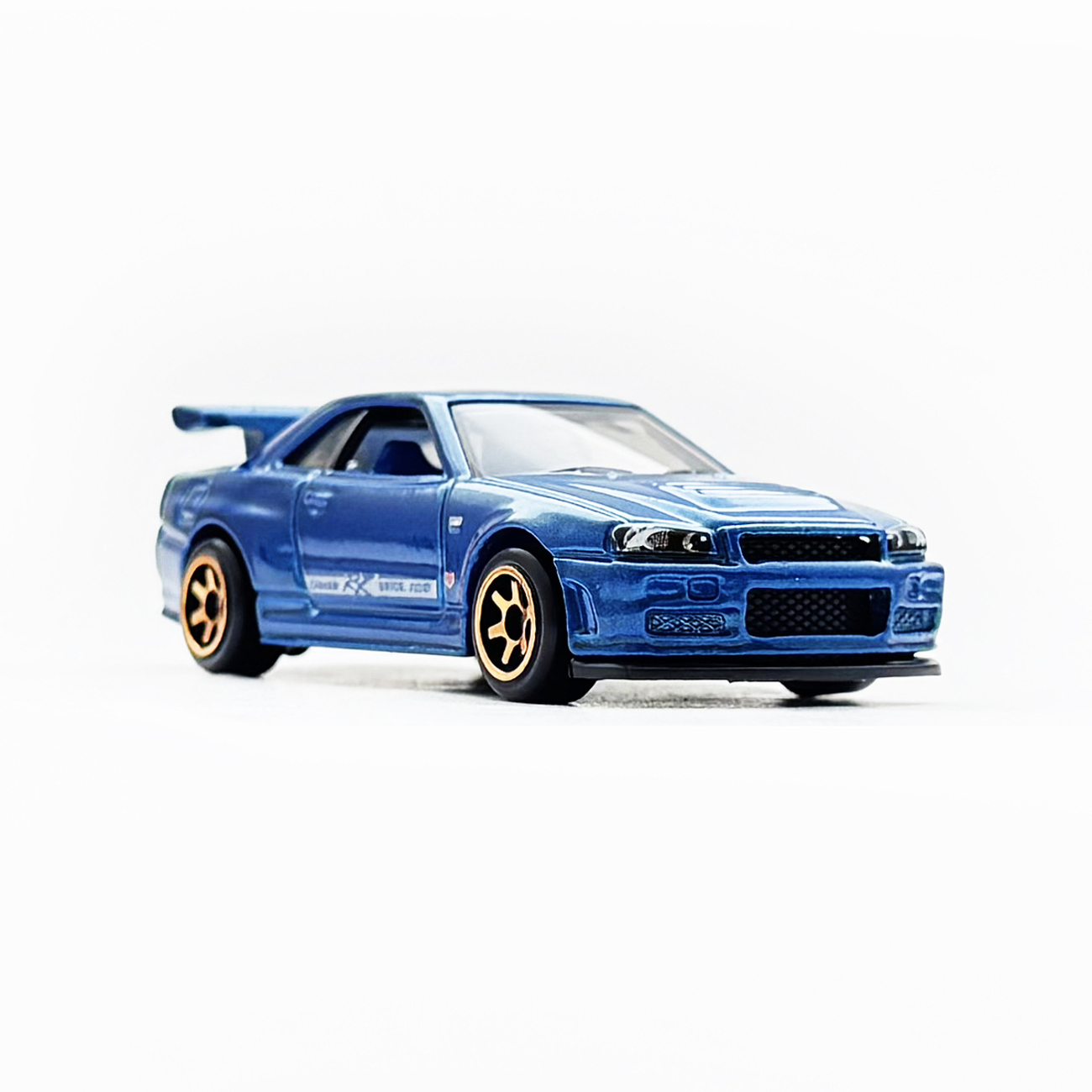 【新品未開封】　NISSAN SKYLINE GT-R(BNR34) 右向き NISSAN SKYLINE GT-R [BNR34] - 増えすぎたミニカーに愛を捧ぐ