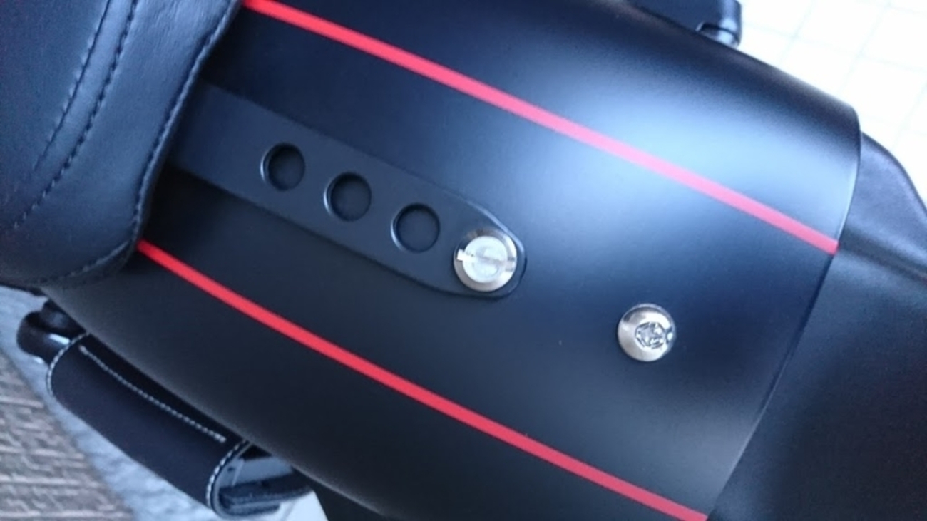 ハーレー 純正 XL1200CX シート スポーツスター ロードスター シート 