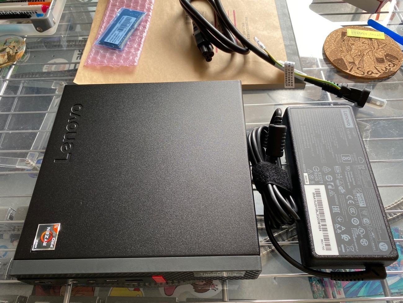 LenovoThinkCentre m75q-1 Tiny高性能135W電源版 ThinkCentre M75q-1 Tinyレビュー：超小型、超コスパ【拡張性も