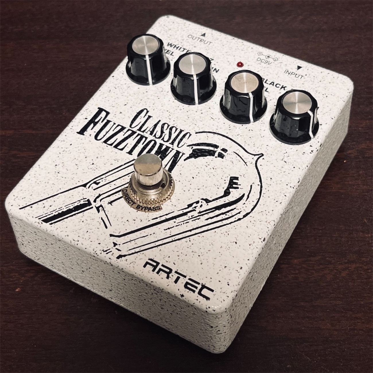 ARTEC / CLASSIC FUZZTOWN レビュー - △▽エフェクターレビューとメモ△▽
