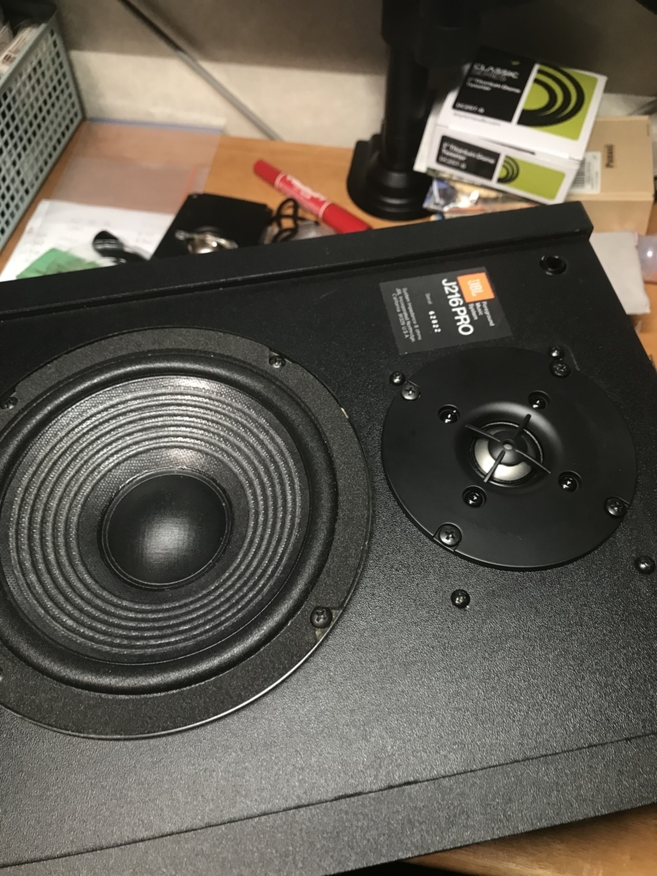 スピーカーの修理：JBL J216PROのツィーター交換とエッジ軟化処理 