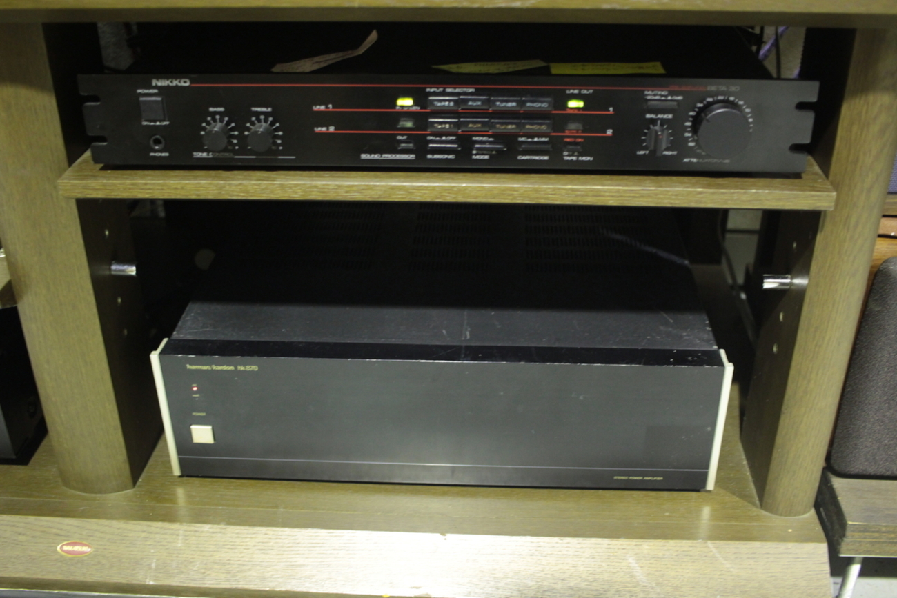 harman/kardon HK870 パワーアンプ 素っ気ない外観の中級機 - 音遊び