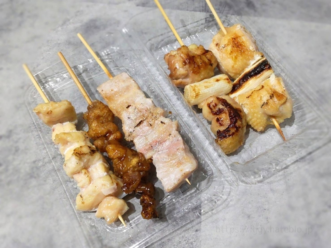 【お持ち帰り専門店 ひびき】人気店の焼き鳥を食べた感想。おすすめテイクアウト【口コミ】 - イギーとポル 福岡グルメ