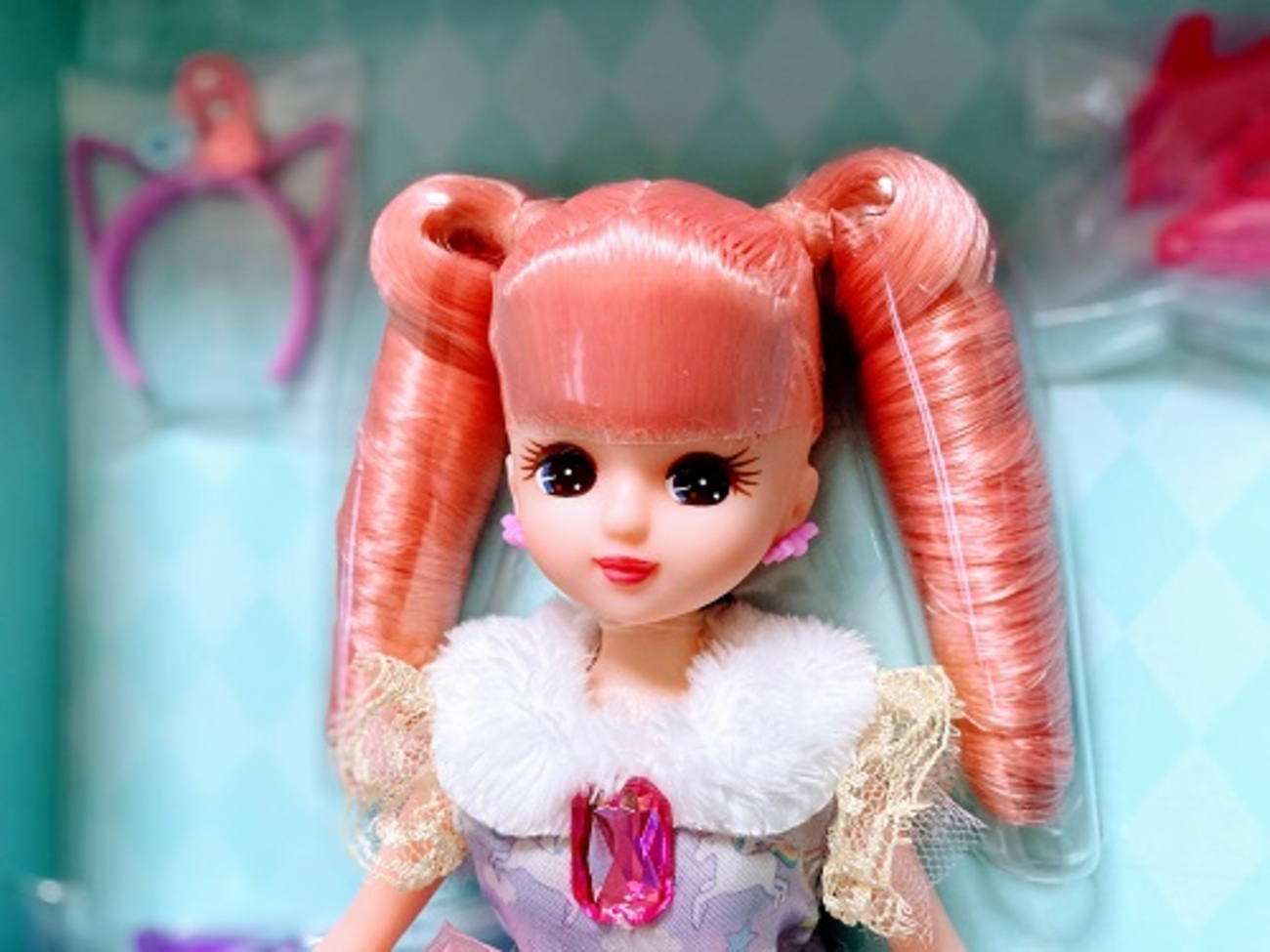タカラトミー株主優待2021、青いトミカとリカちゃんがやってきた - 旅 
